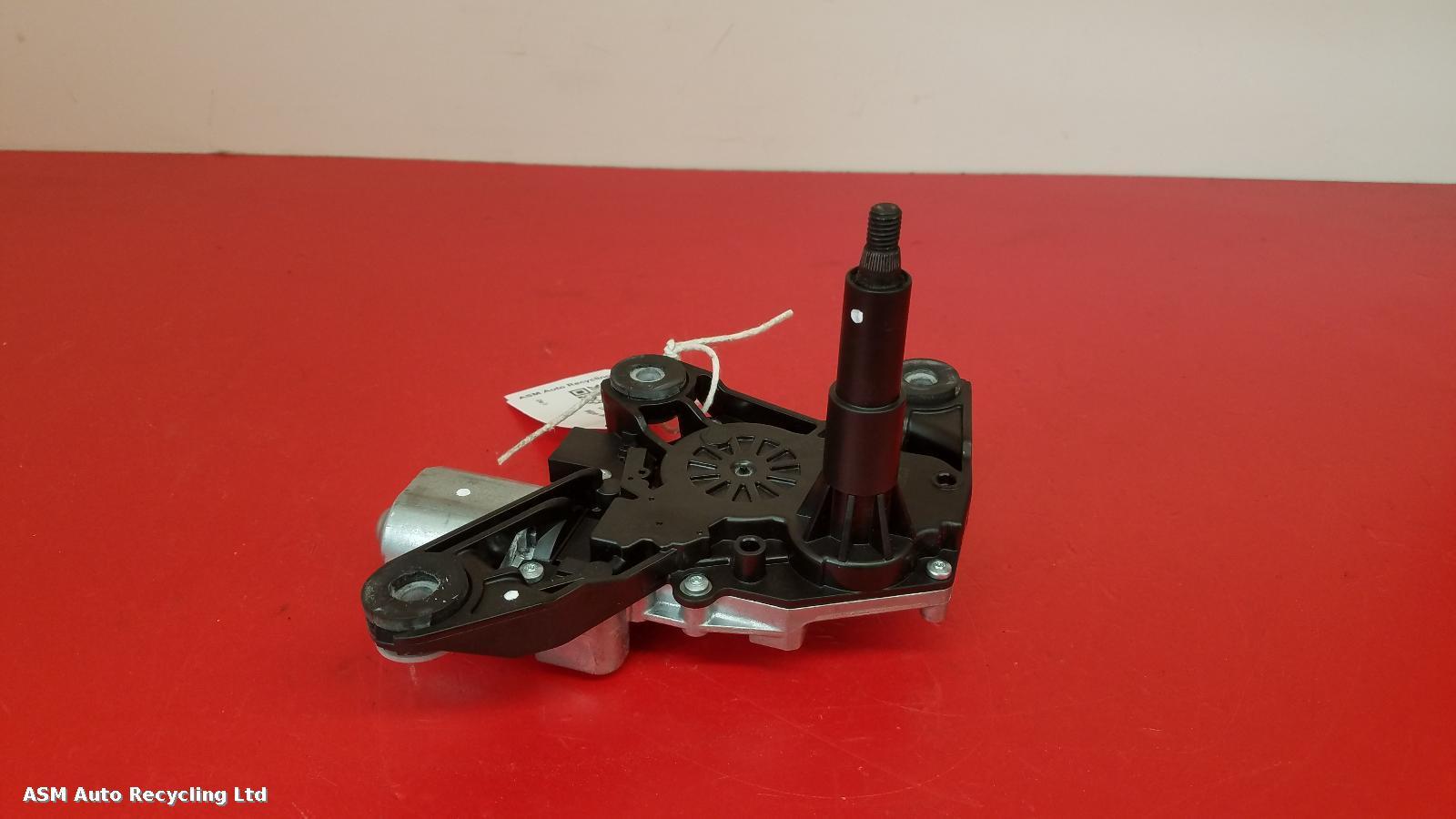 View Auto part Wiper Motor Rear Renault Clio 2020