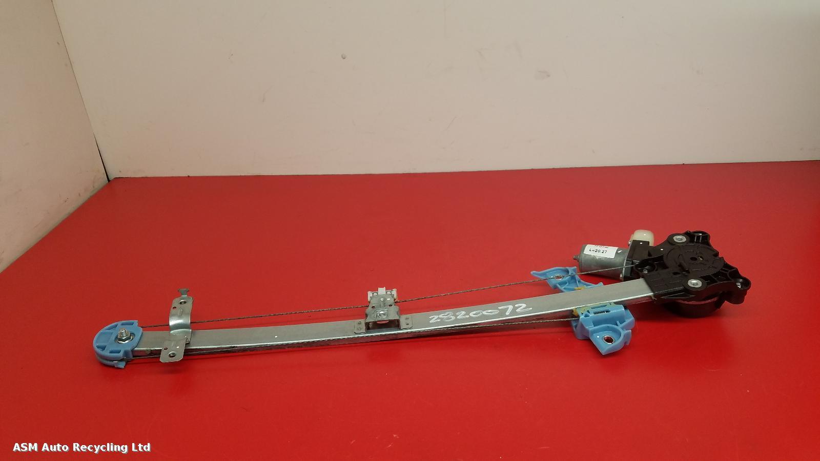 View Auto part RF Window Regulator Suzuki Swift 2018