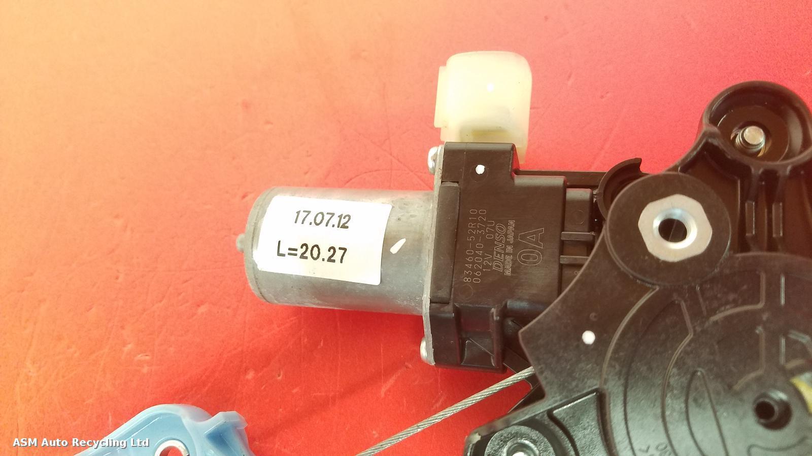 View Auto part RF Window Regulator Suzuki Swift 2018