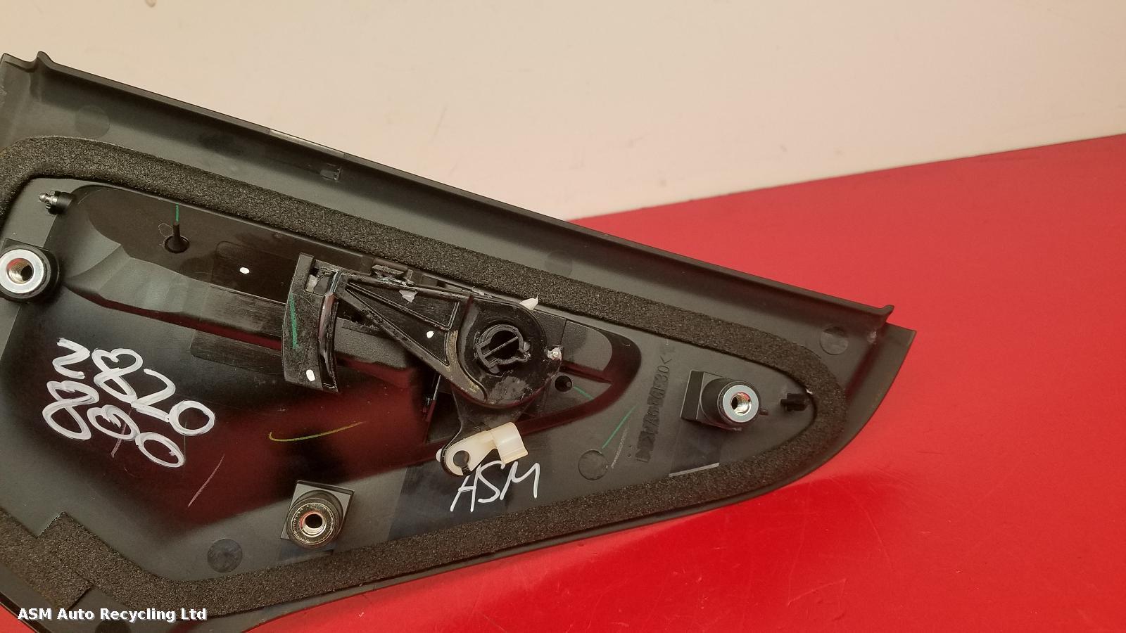 View Auto part Door Handle Suzuki Swift 2018