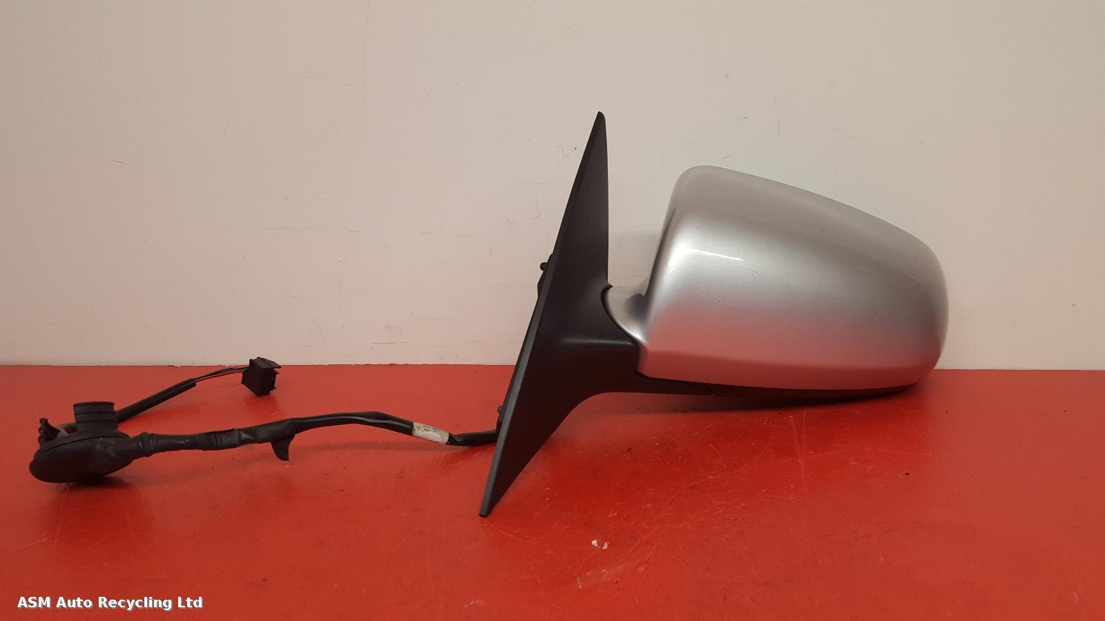 View Auto part L Door Mirror Audi A6 2008