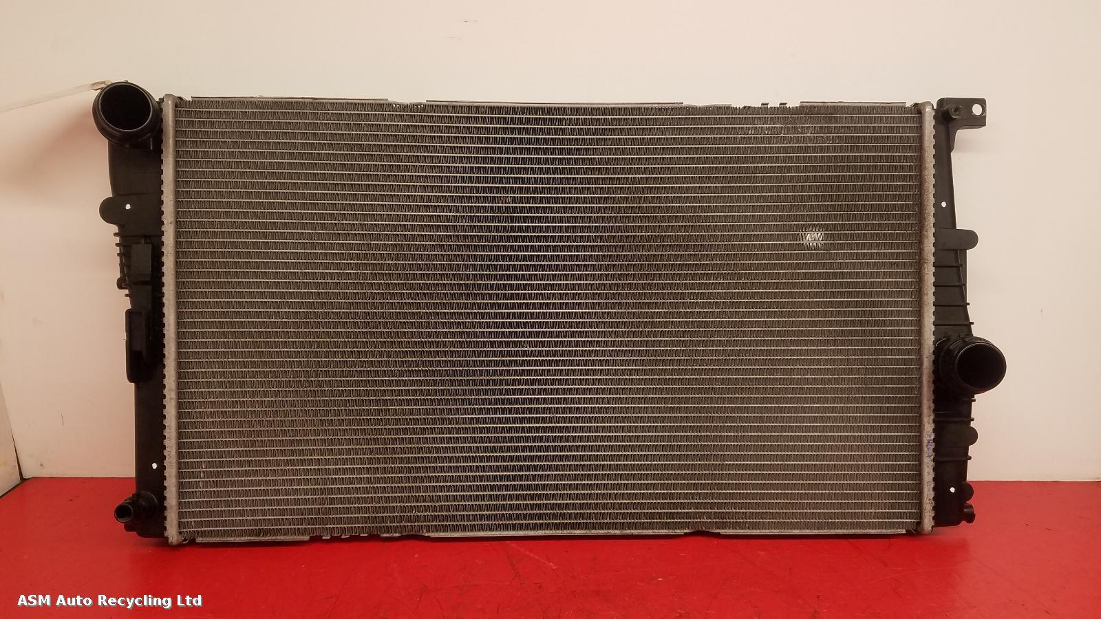 View Auto part Radiator Bmw 3 Series Gran Turismo (gt) 2014