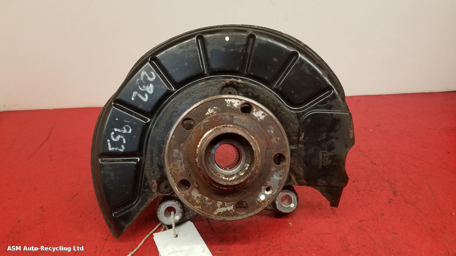 View Auto part LF Hub/Stub Axle Assembly Volkswagen Passat 2011