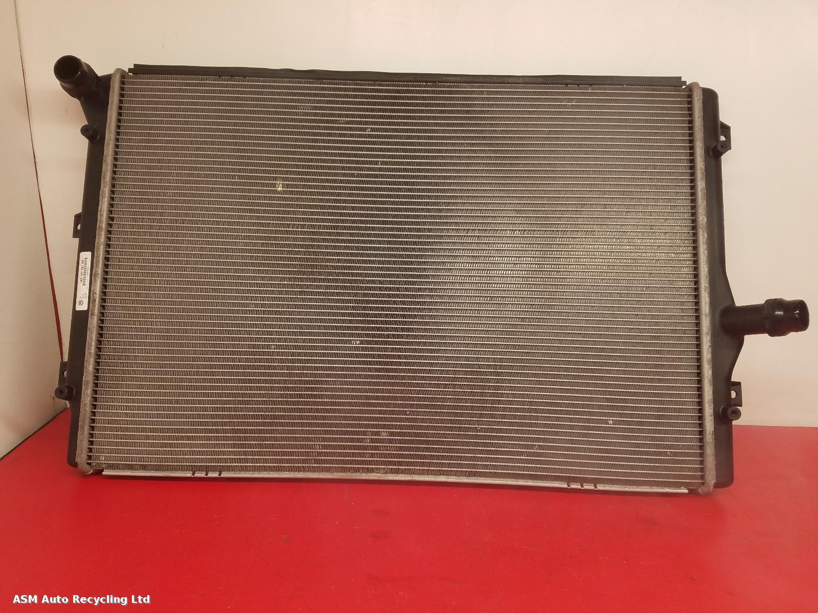 View Auto part Radiator Volkswagen Golf 2012