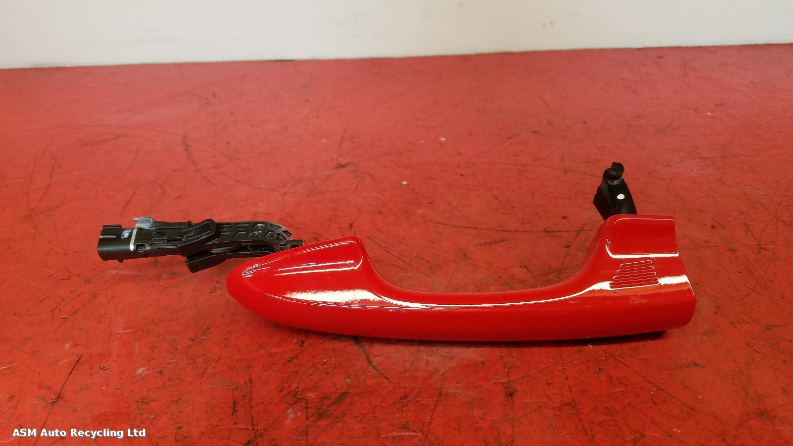View Auto part Door Handle Ford Fiesta 2019