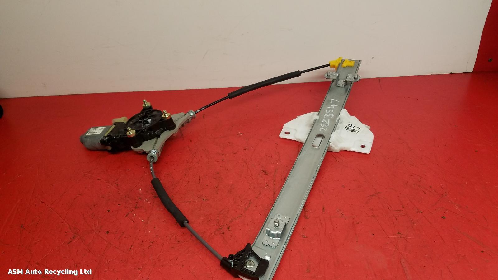 View Auto part LF Window Regulator Kia Stonic 2020