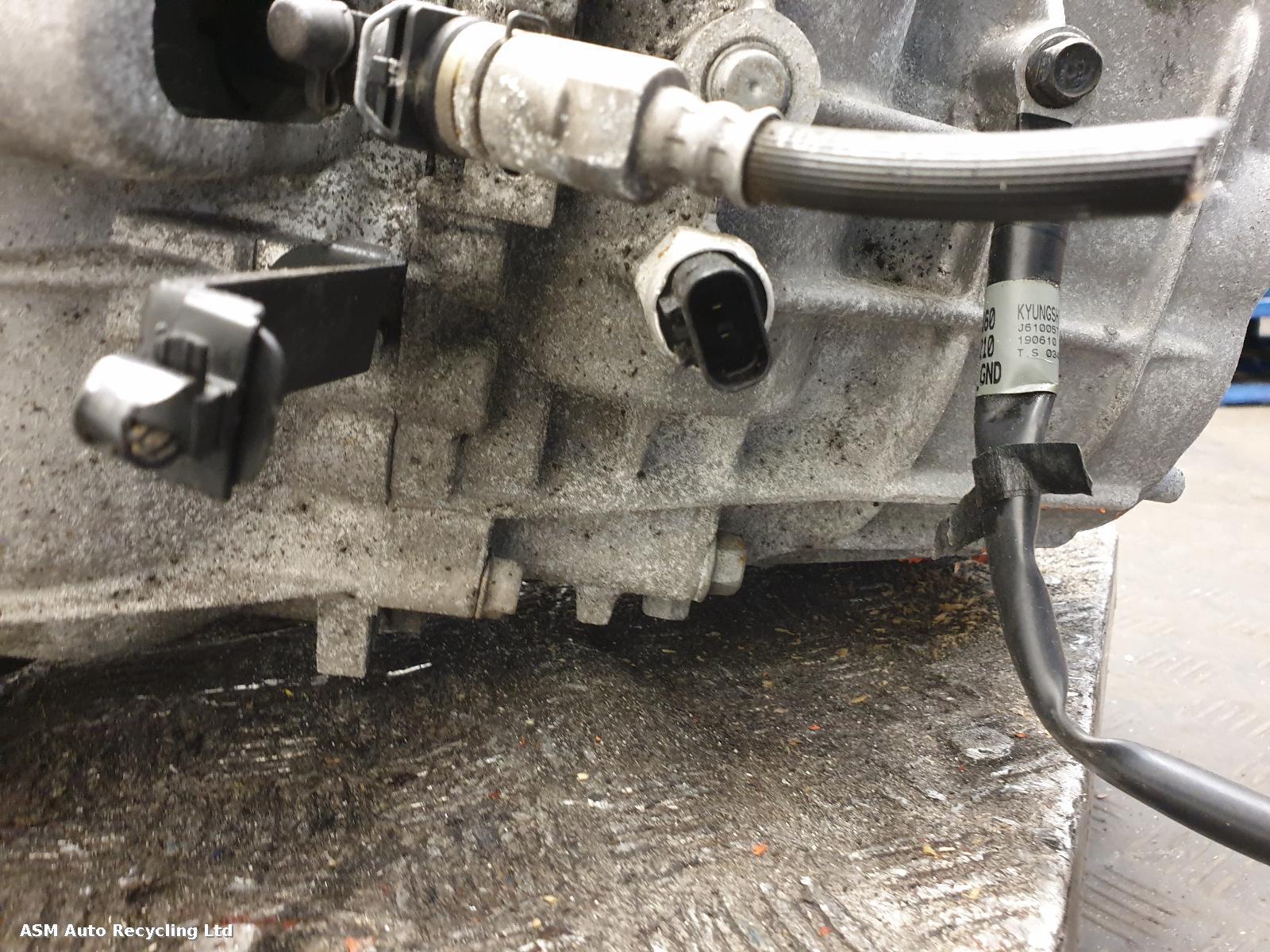 View Auto part Gearbox Kia Stonic 2020