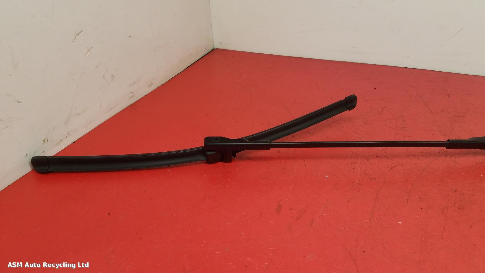 View Auto part Wiper Arm Vauxhall Astra 2010