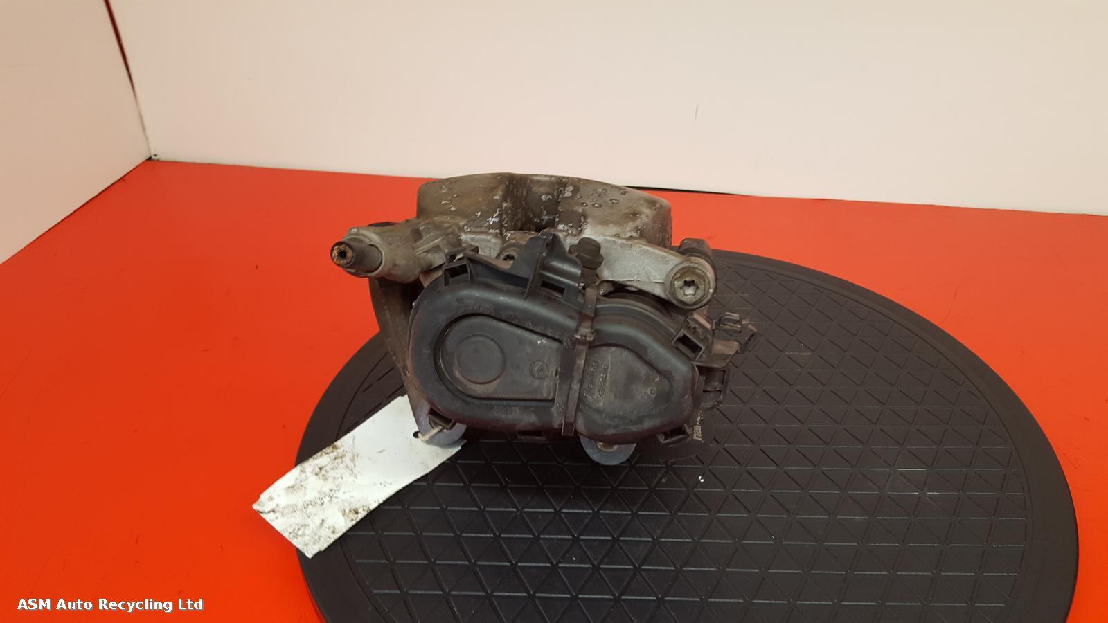 View Auto part Caliper Mercedes E Class 2017