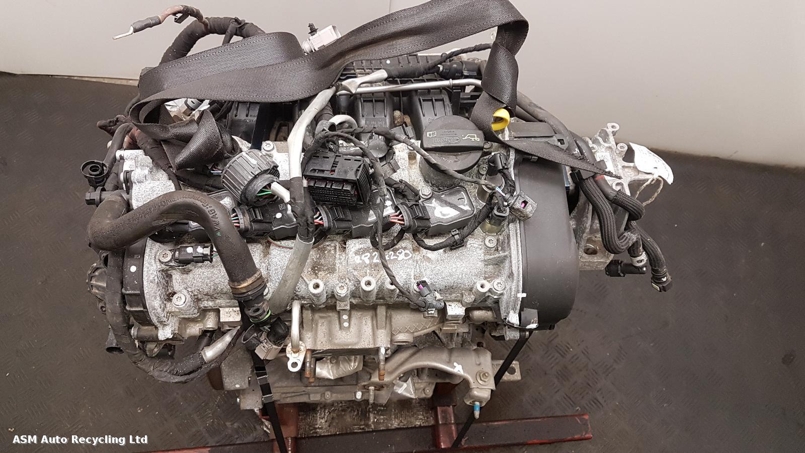 View Auto part Engine Volkswagen Golf 2016