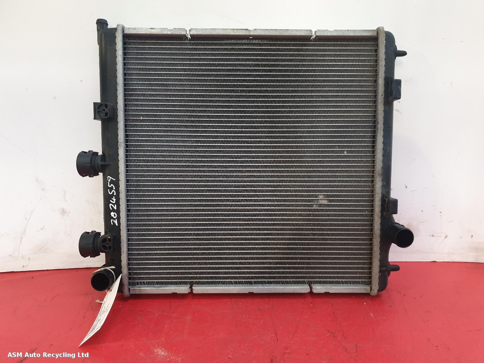 View Auto part Radiator Peugeot 208 2016