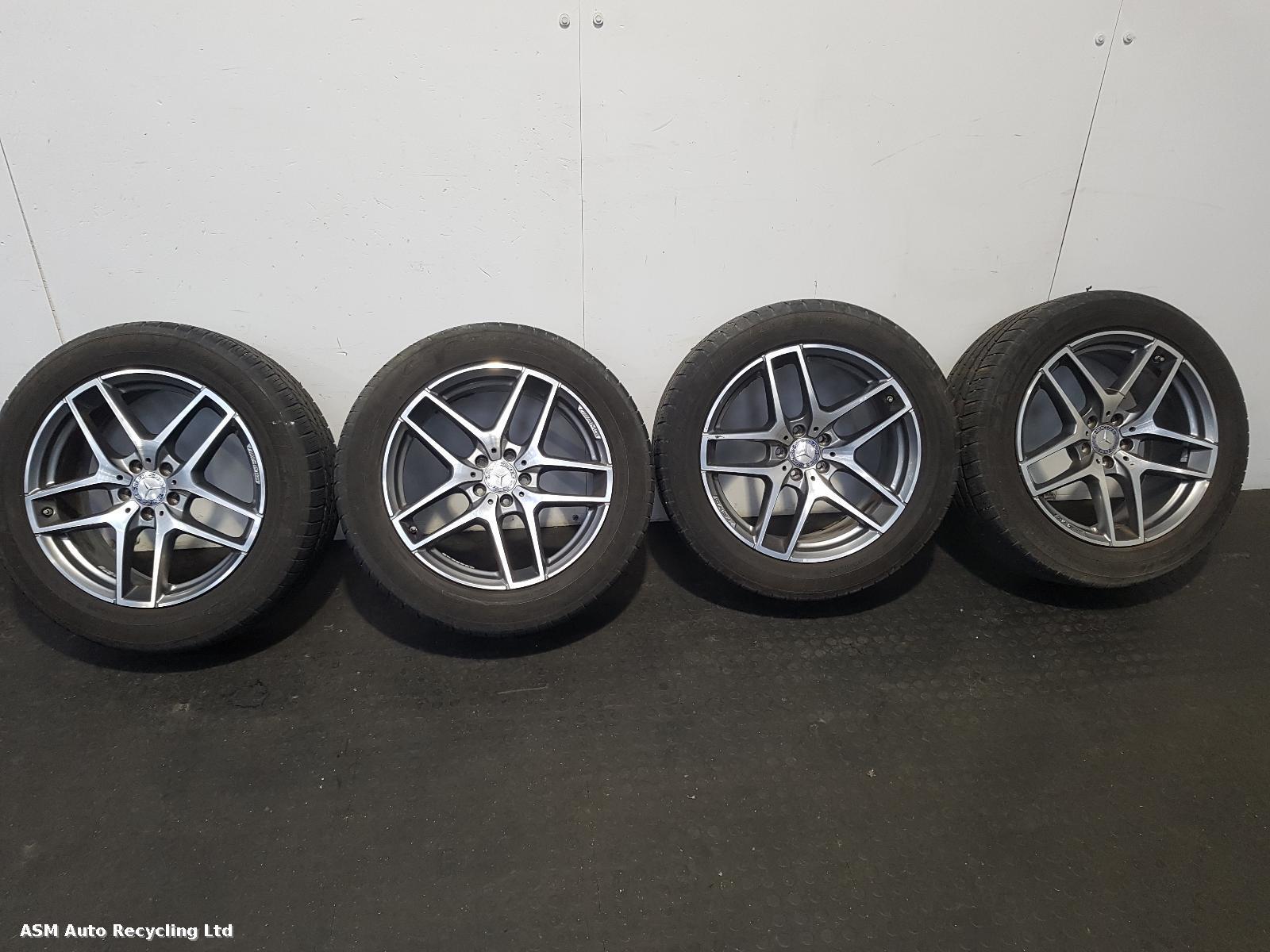 View Auto part Wheel Set Mercedes Glc 2017