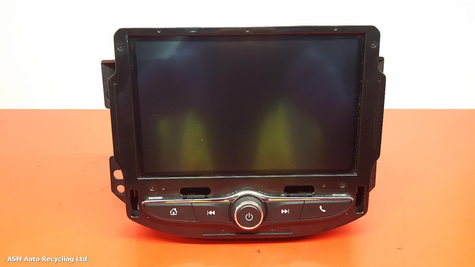 View Auto part A/V Equipment Vauxhall Adam 2017