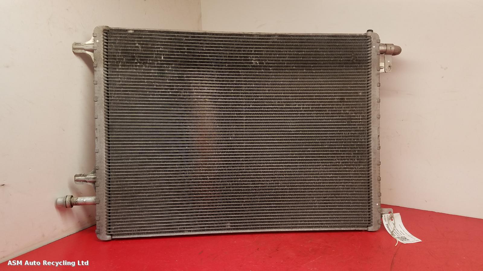 View Auto part Radiator Land Rover Discovery Sport 2018