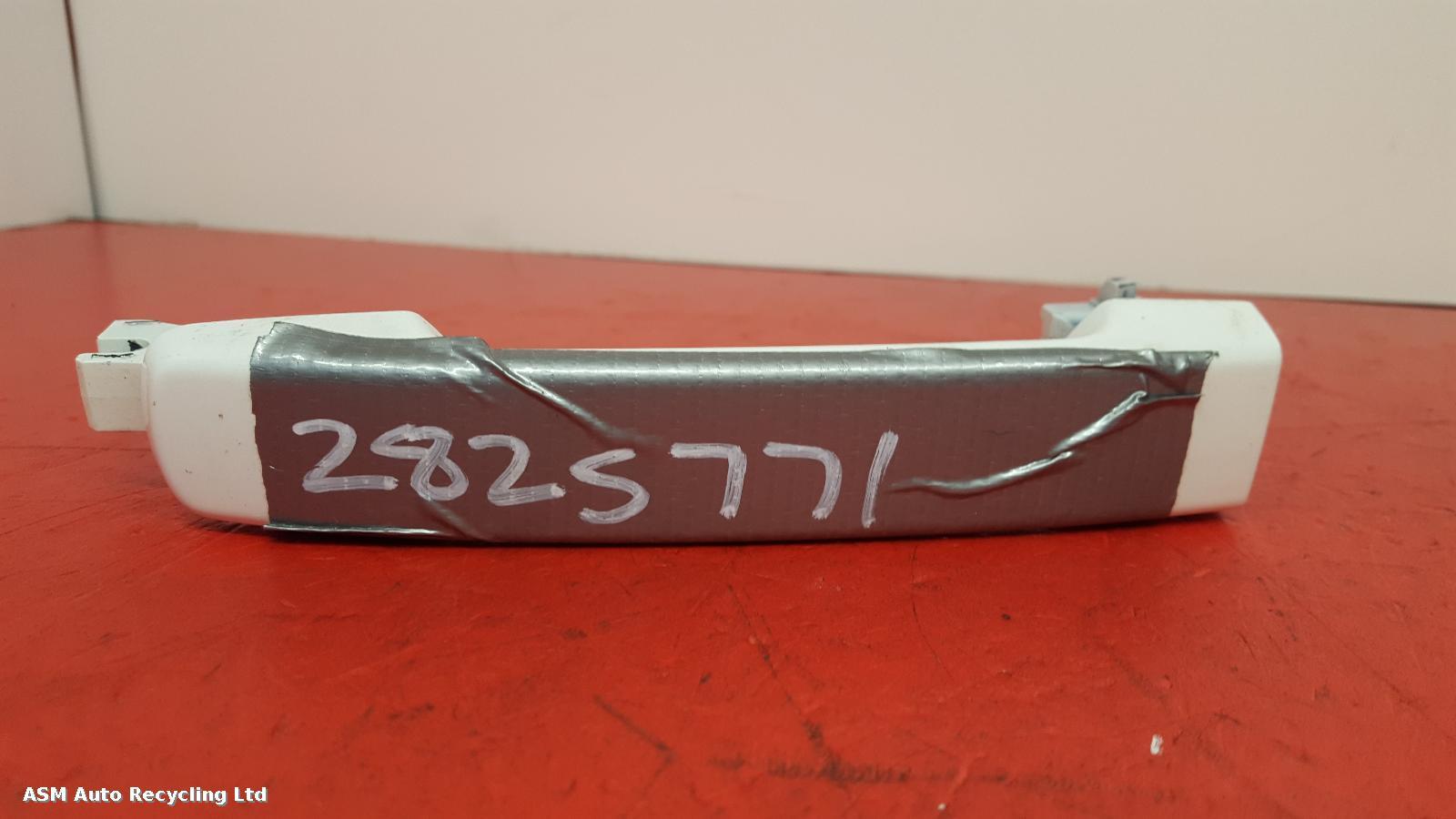 View Auto part Door Handle Nissan Qashqai 2012