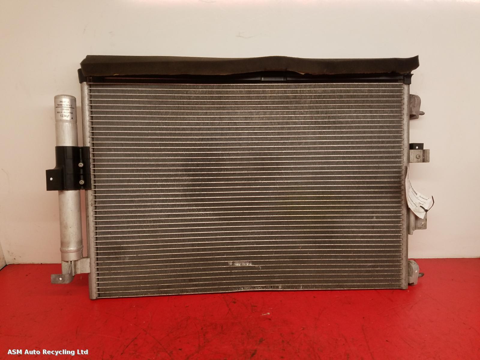 View Auto part Condenser Ford Focus 2015