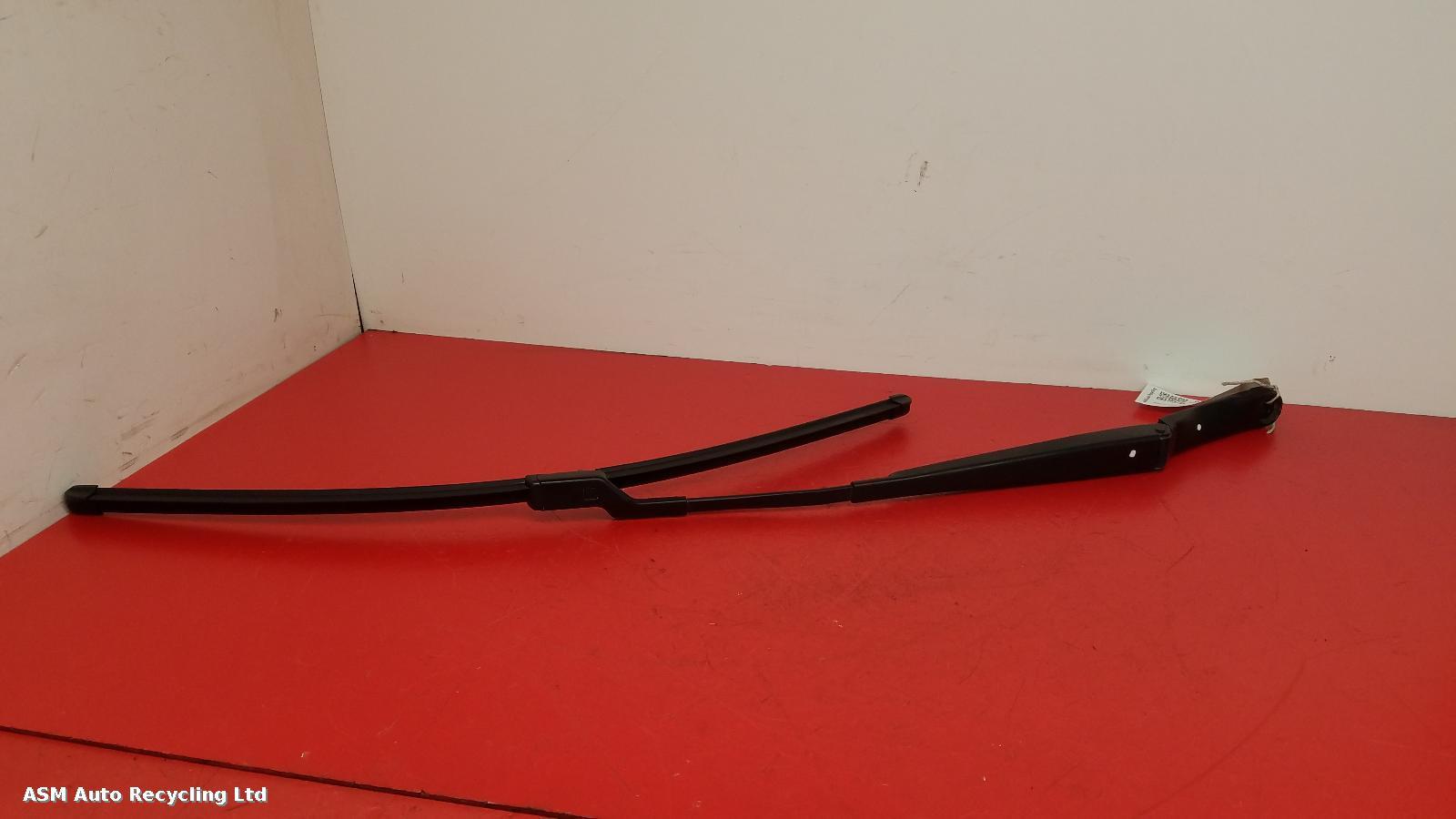 View Auto part Wiper Arm Vauxhall Astra 2011