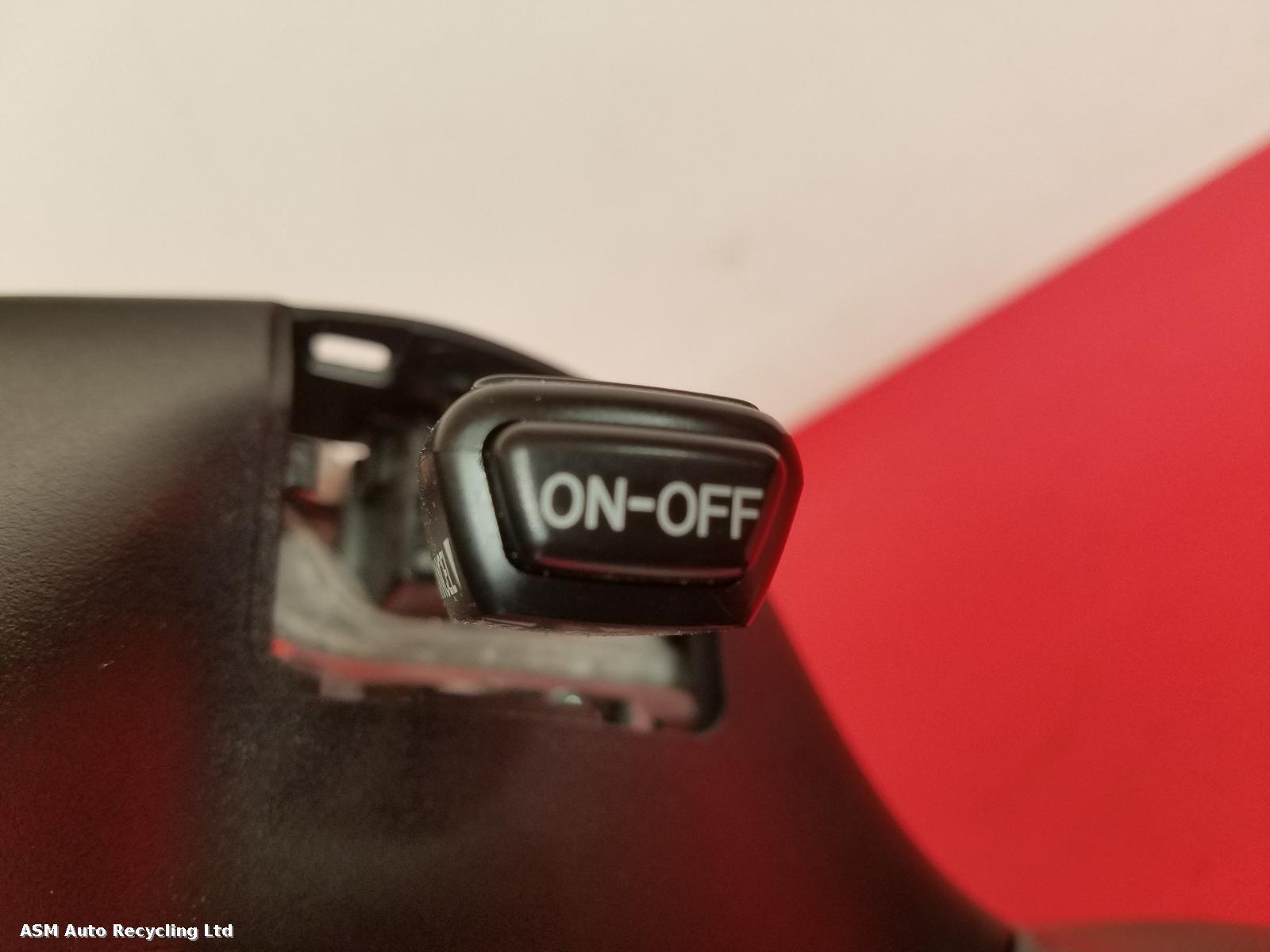 View Auto part Steering Wheel Toyota Yaris 2016