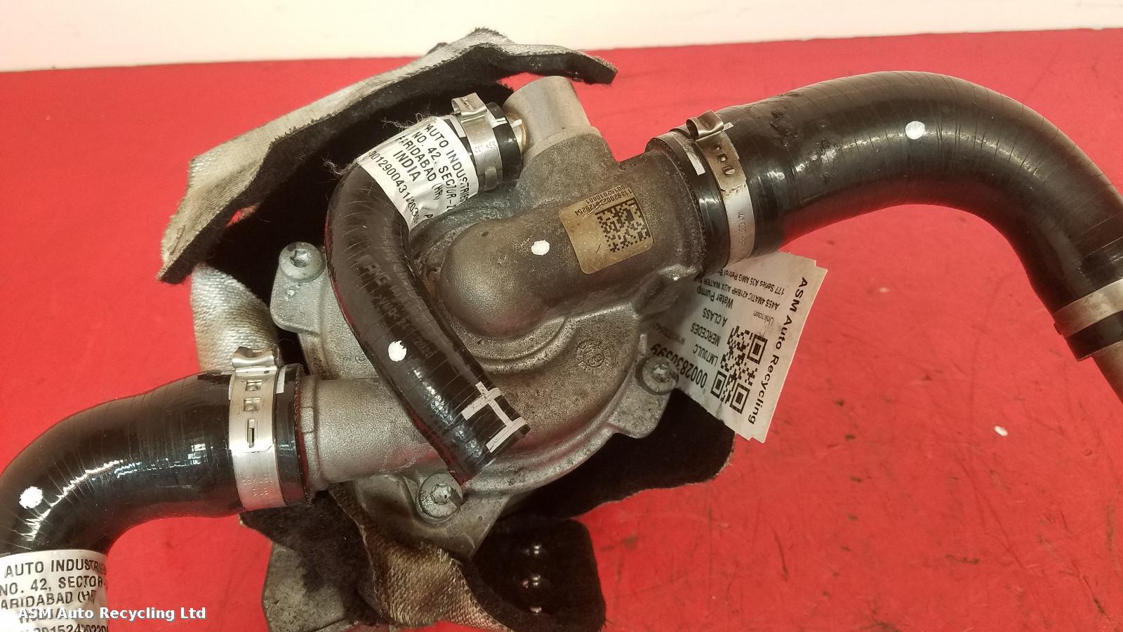 View Auto part Water Pump Mercedes A Class 2020