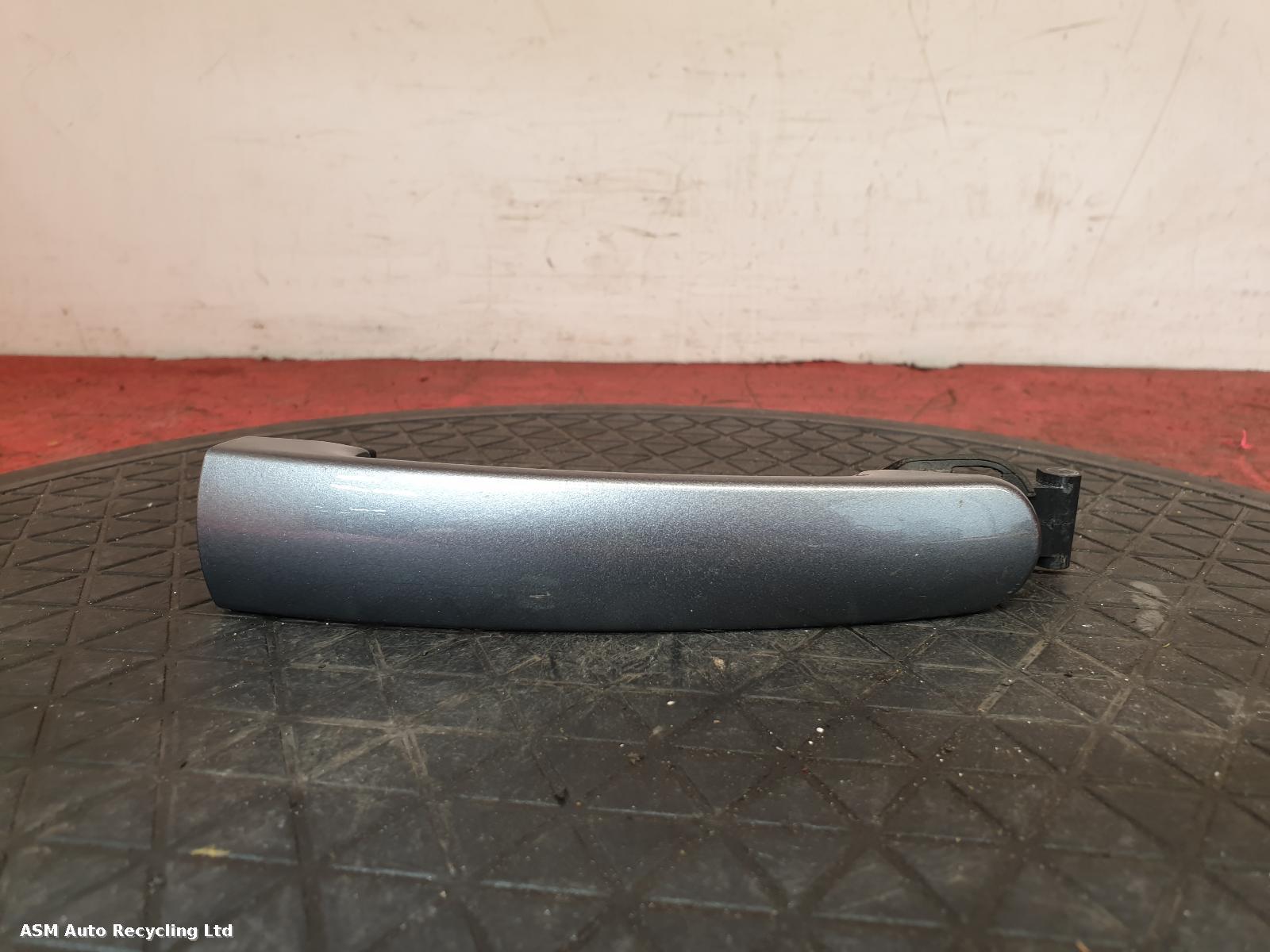 View Auto part Door Handle Skoda Rapid 2013