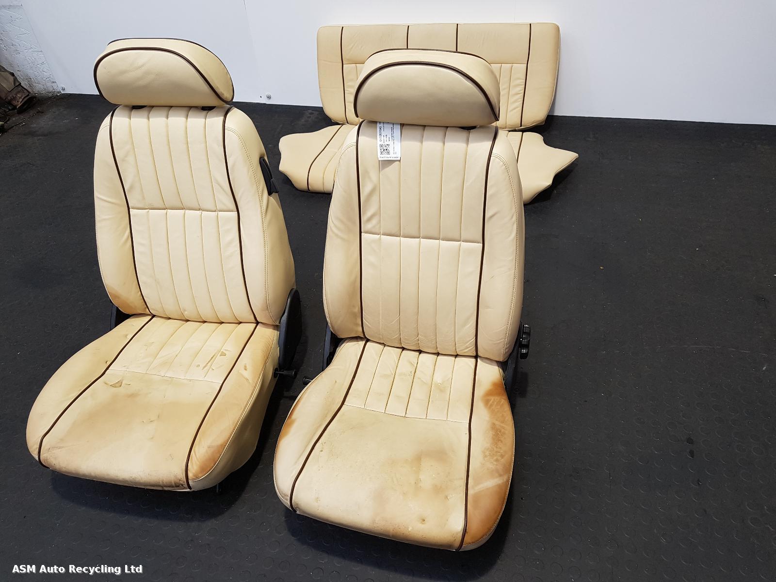 View Auto part Complete Interior Rover Mini 1987