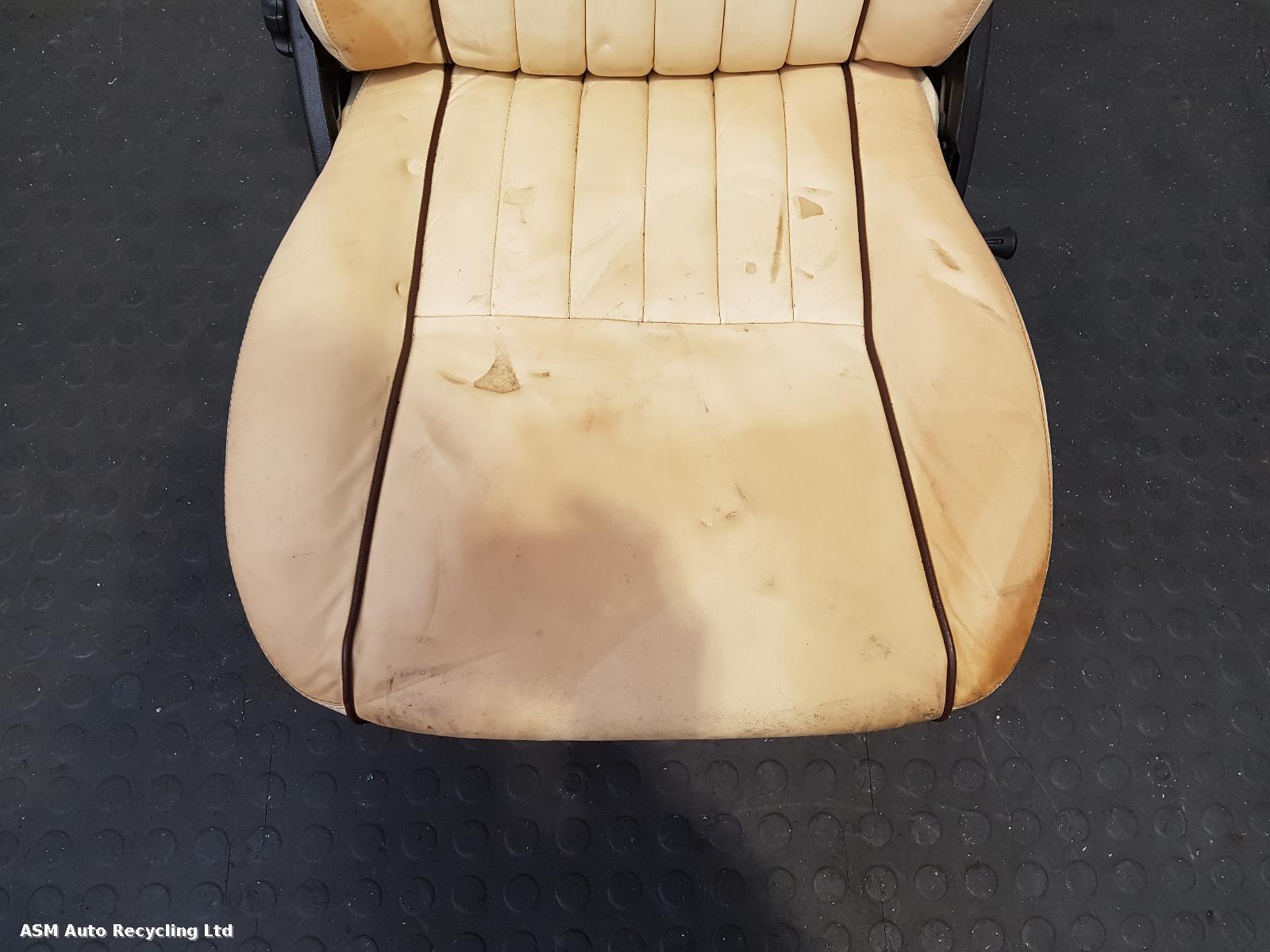 View Auto part Complete Interior Rover Mini 1987