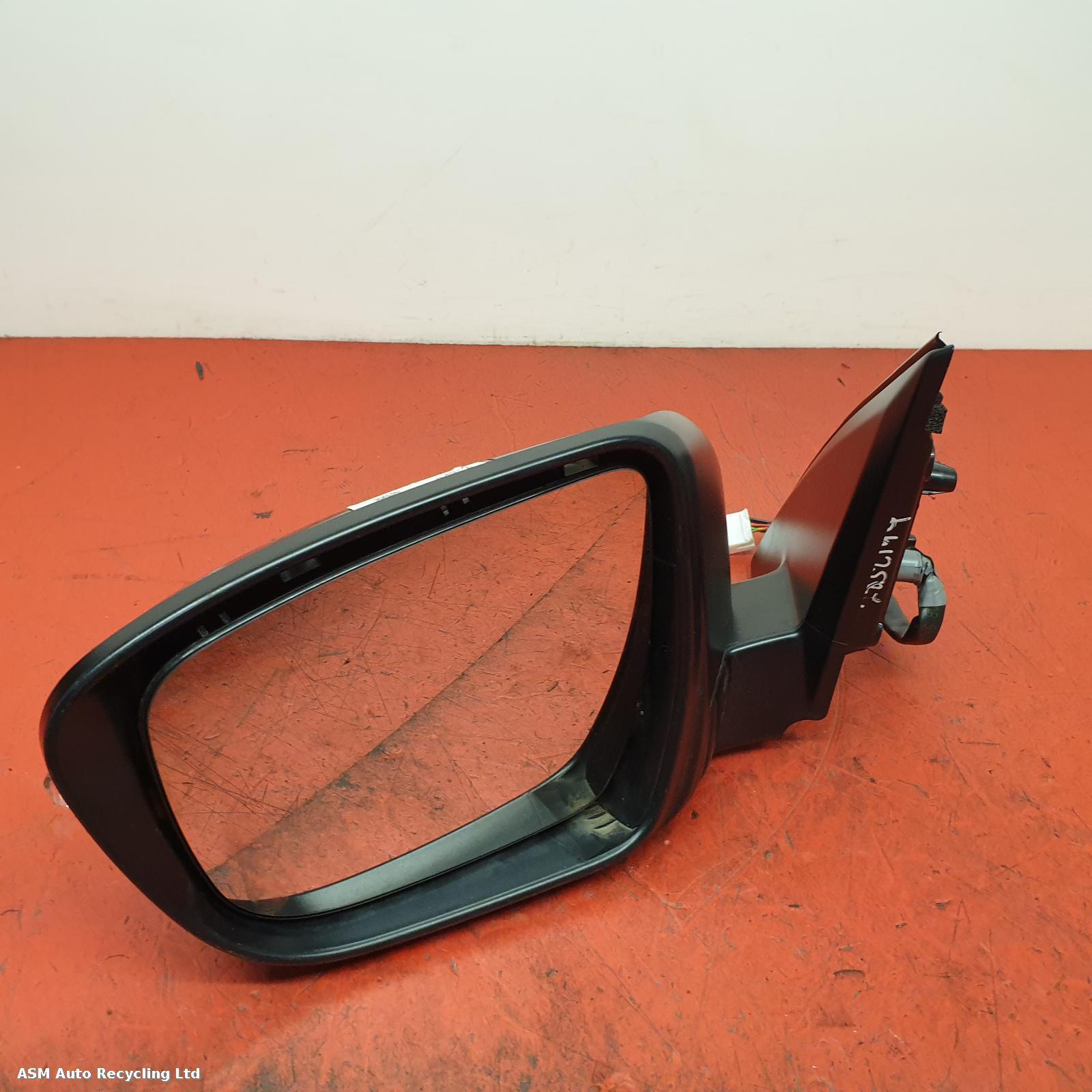 View Auto part L Door Mirror Nissan Qashqai 2019