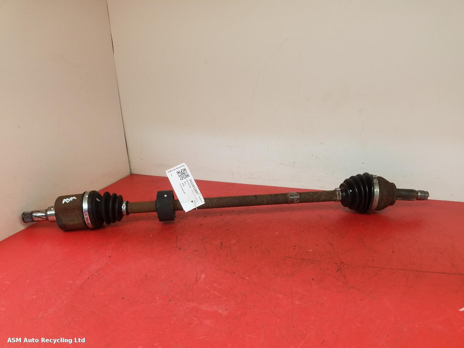 View Auto part Right Driveshaft Mg Mg3 2015