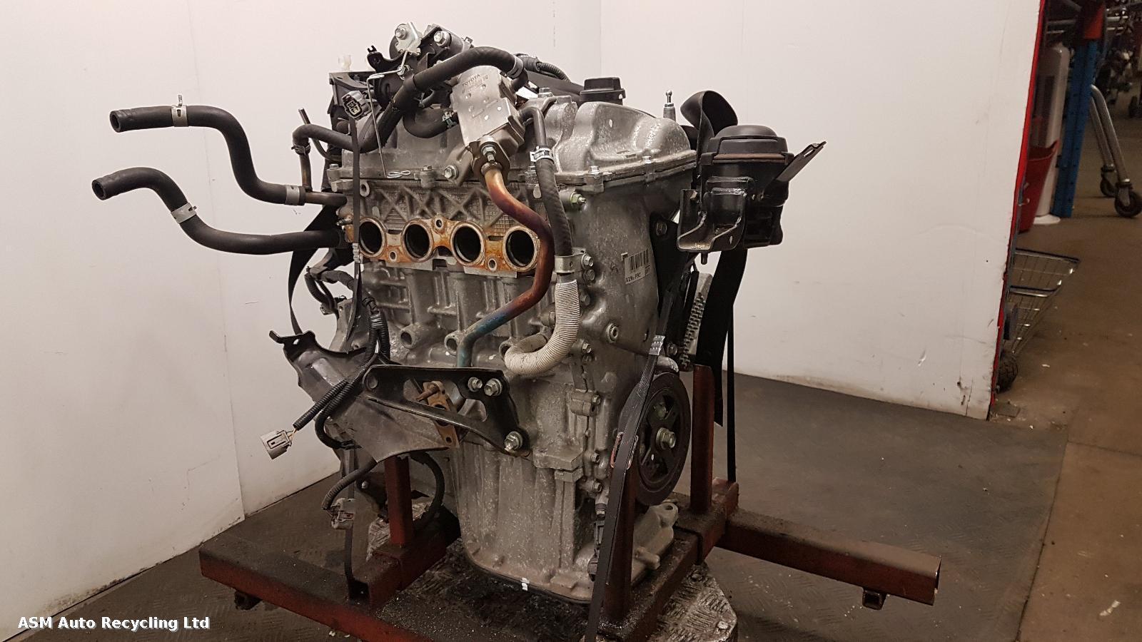View Auto part Engine Toyota Yaris 2016