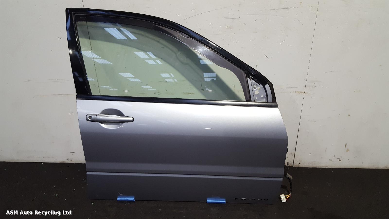 View Auto part R Front Door Mitsubishi Lancer 2005