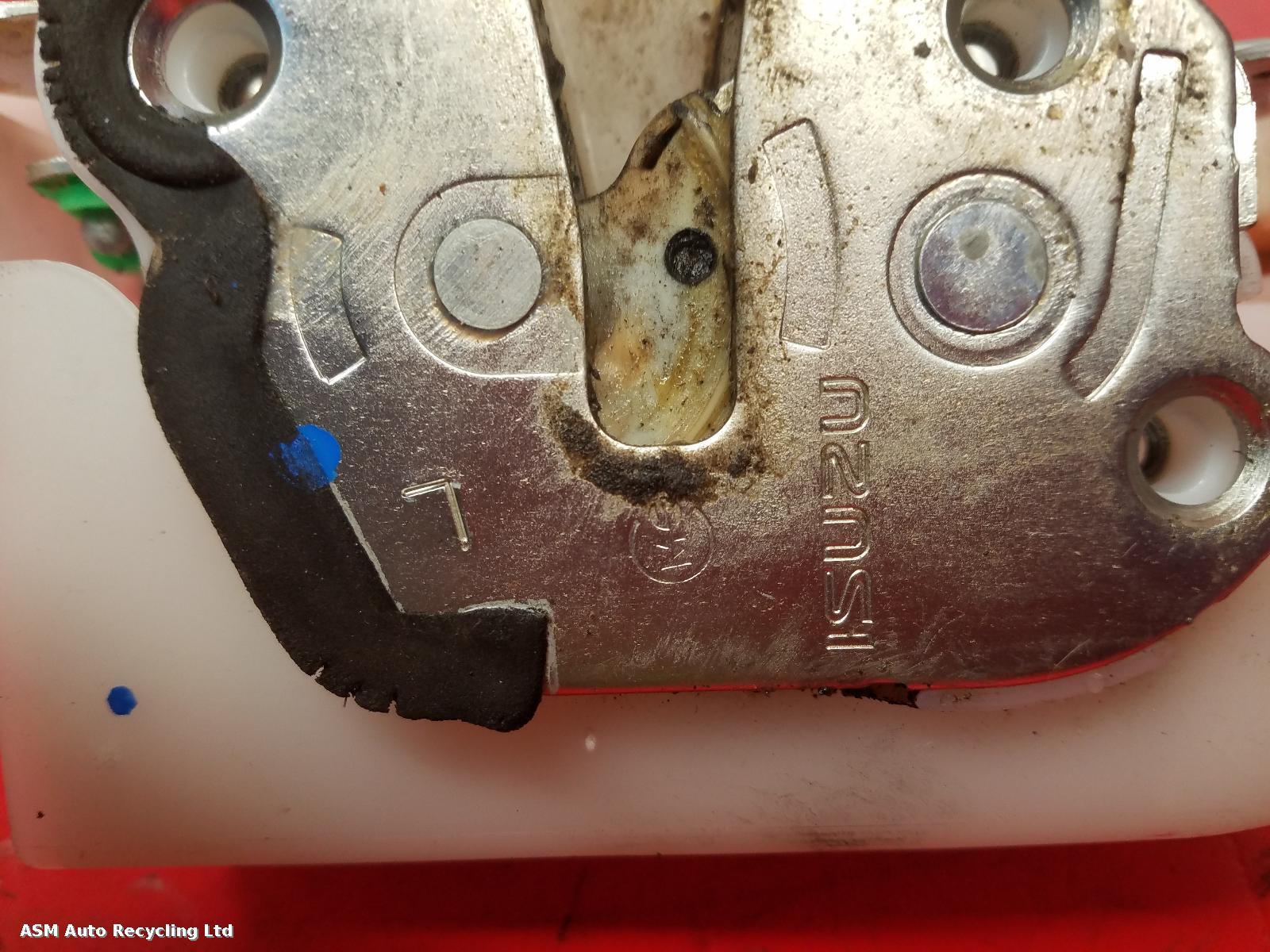 View Auto part Door Lock Assembly Isuzu D-max 2015