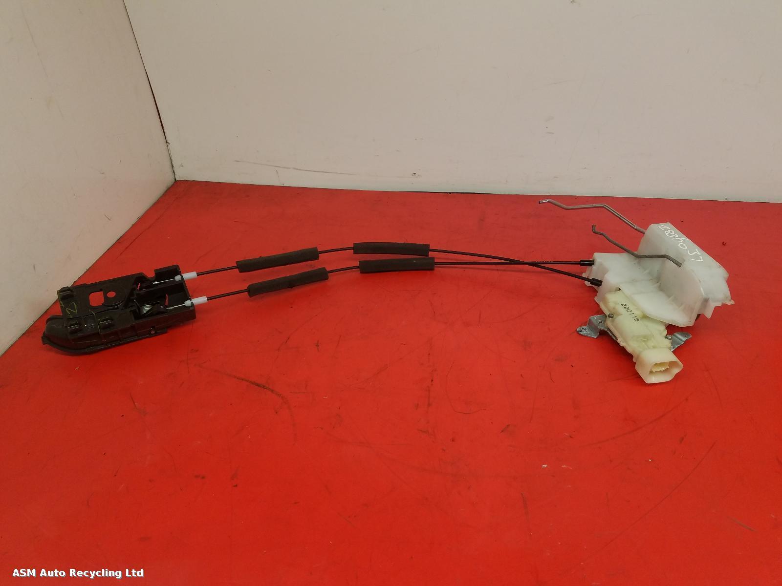View Auto part Door Lock Assembly Isuzu D-max 2015