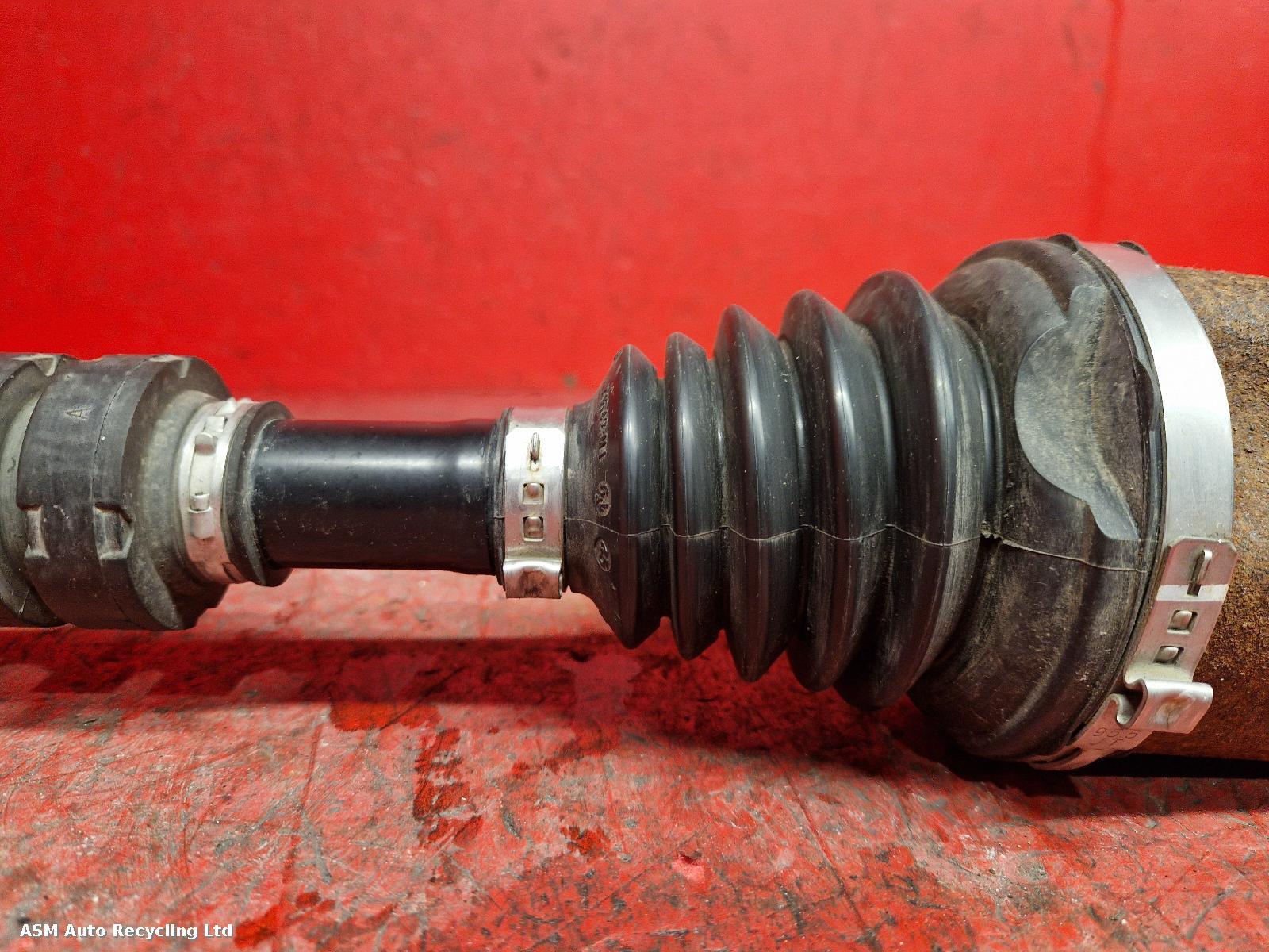 View Auto part Right Driveshaft Mg Hs 2020