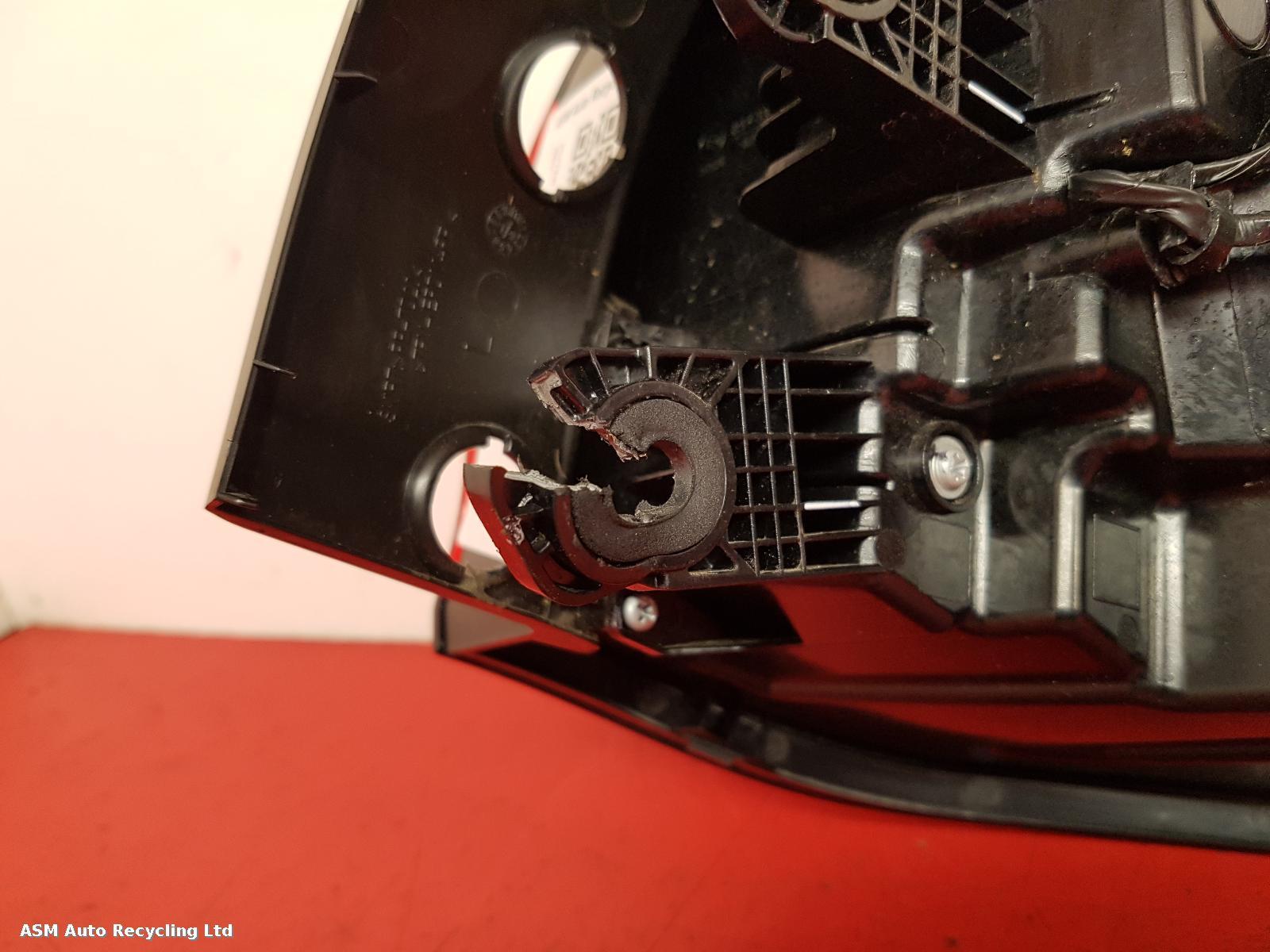 View Auto part L Taillight Mg Hs 2020