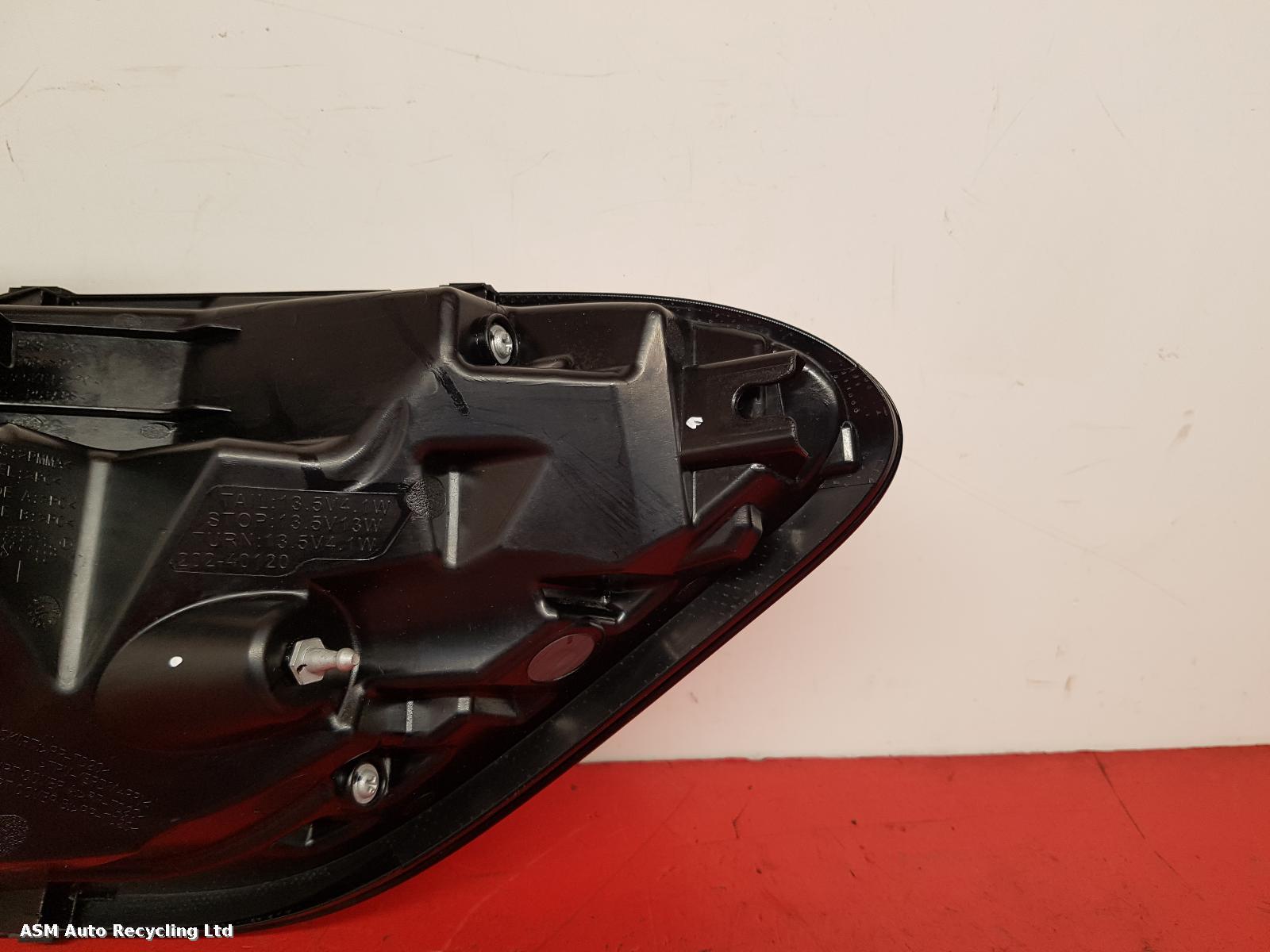 View Auto part L Taillight Mg Hs 2020