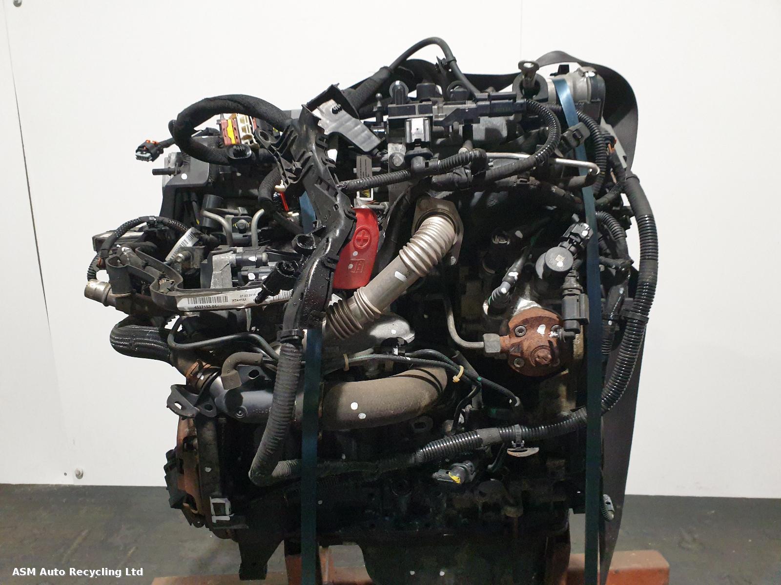 View Auto part Engine Peugeot 208 2014
