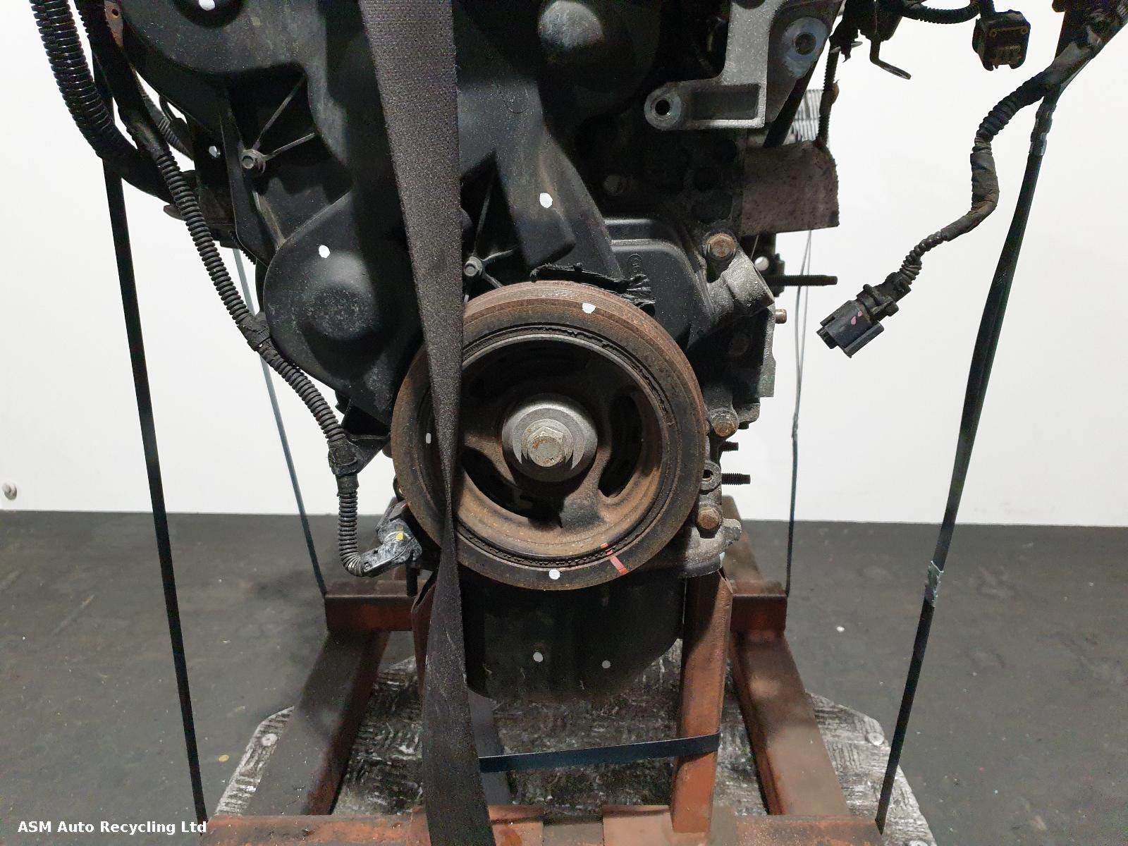 View Auto part Engine Peugeot 208 2014