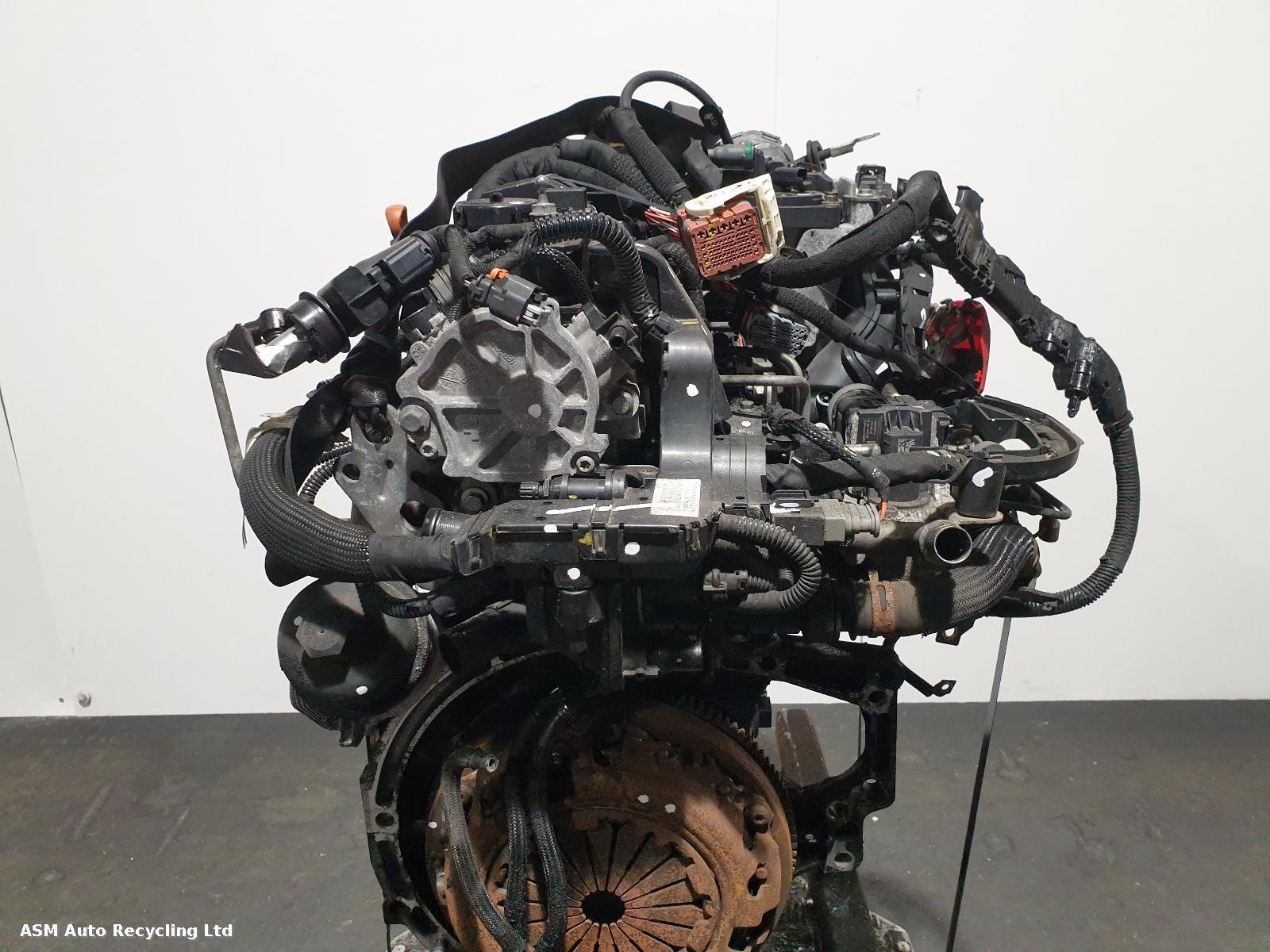View Auto part Engine Peugeot 208 2014
