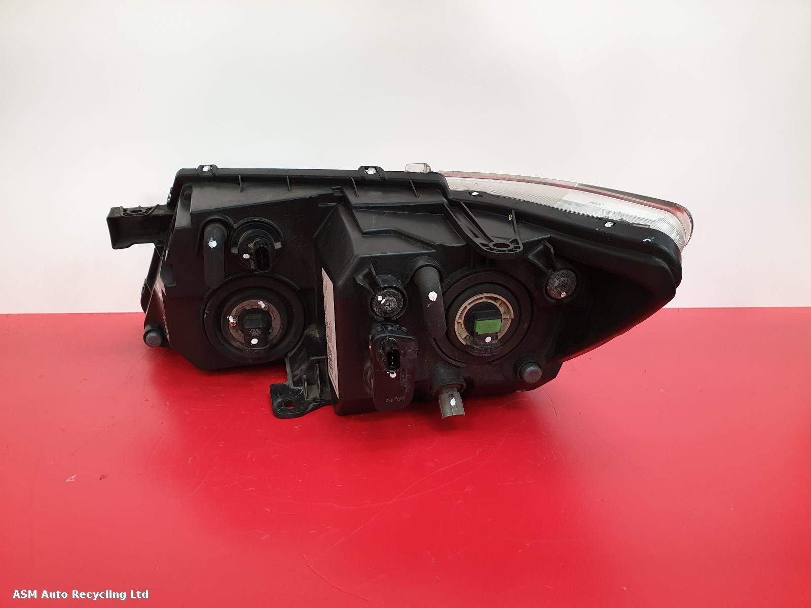 View Auto part R Headlamp Dodge Journey 2010