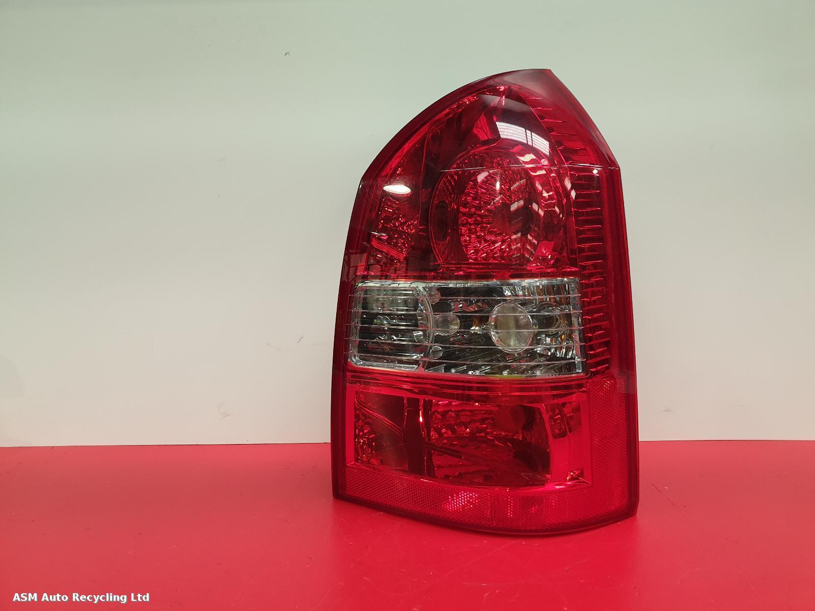 View Auto part R Taillight Hyundai Tucson 2010