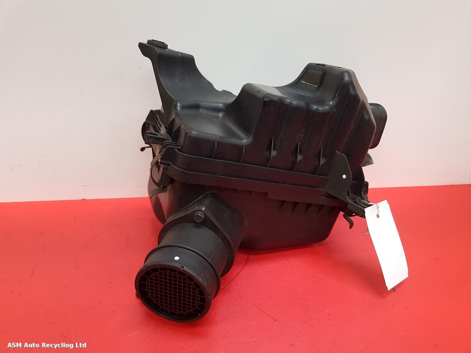 View Auto part Air Cleaner/Box Hyundai Tucson 2010