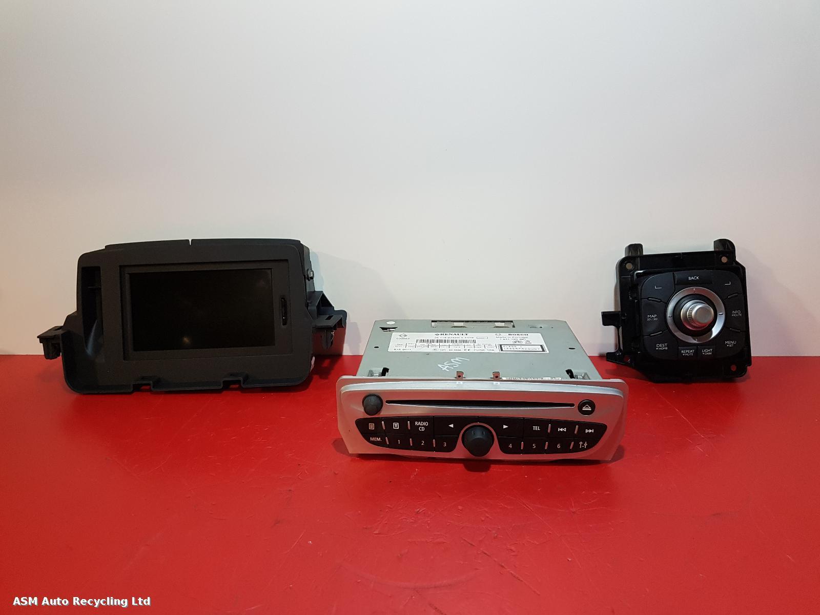 View Auto part A/V Equipment Renault Megane 2011