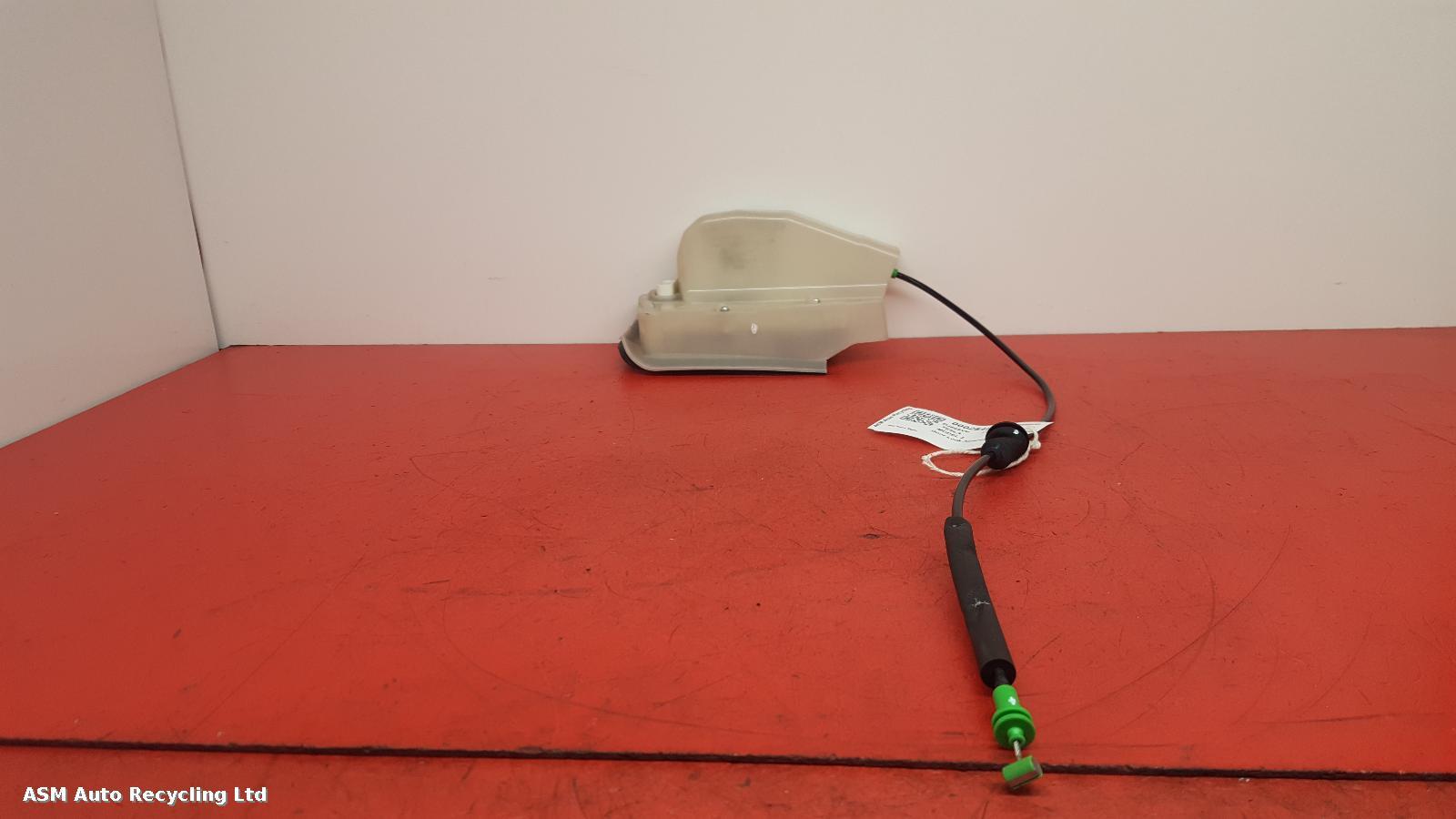 View Auto part Door Lock Assembly Tesla Model 3 2019