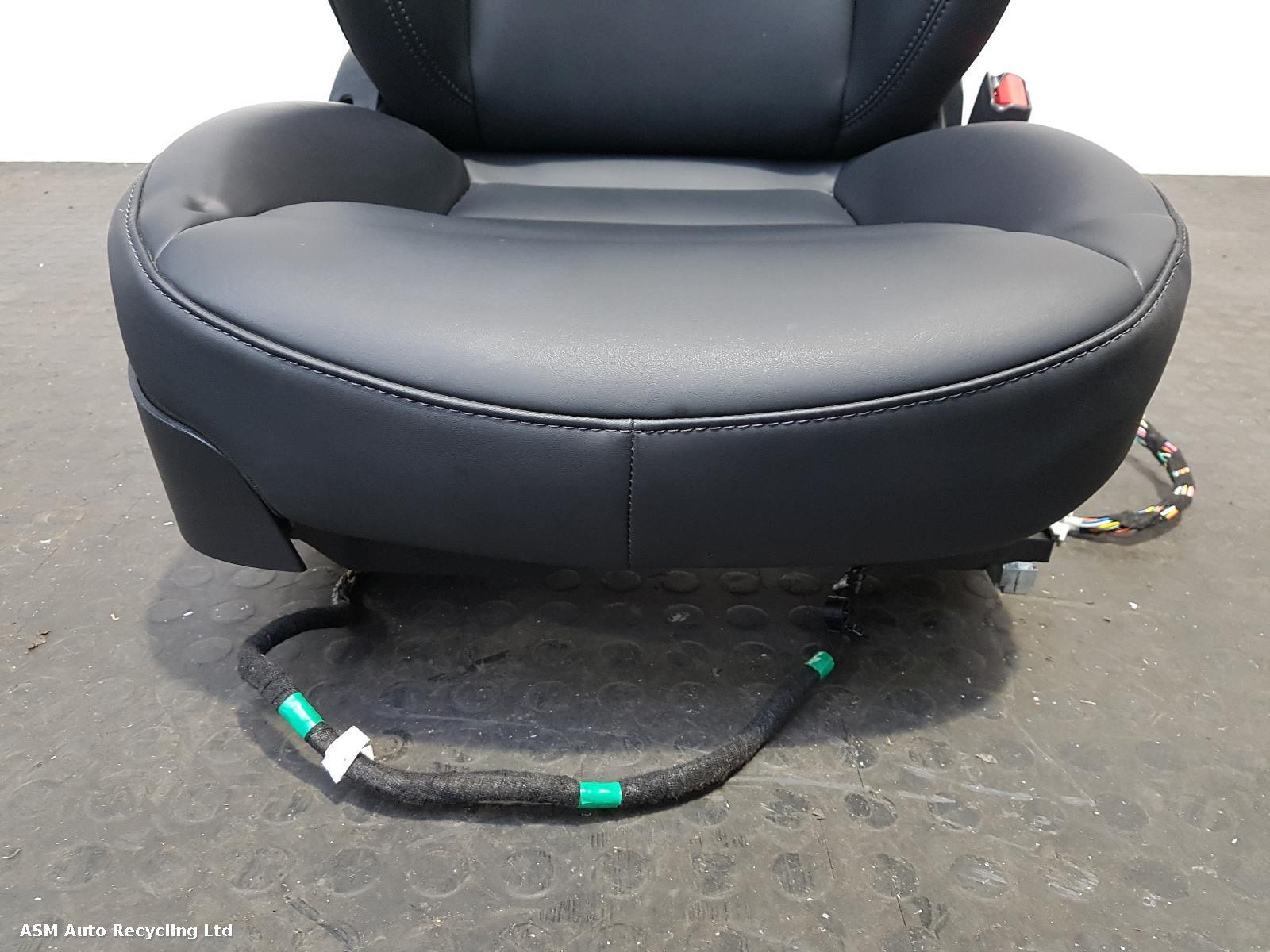 View Auto part Complete Interior Tesla Model 3 2019