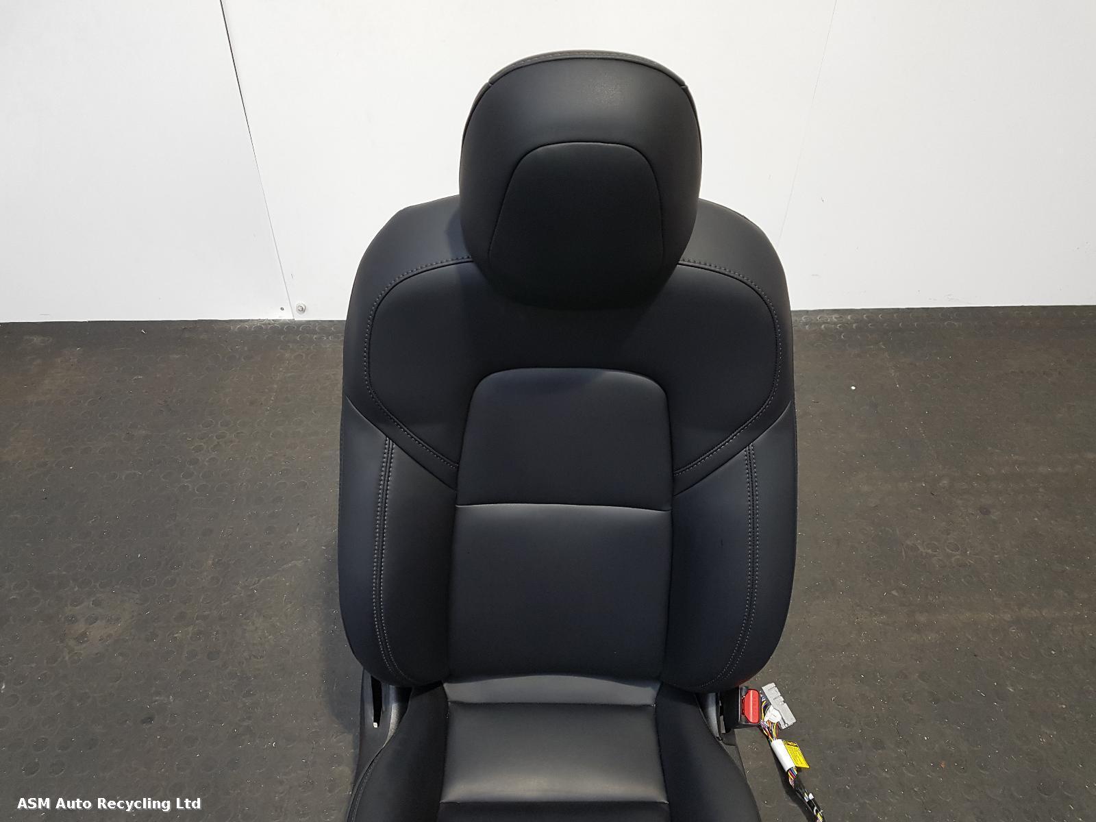 View Auto part Complete Interior Tesla Model 3 2019