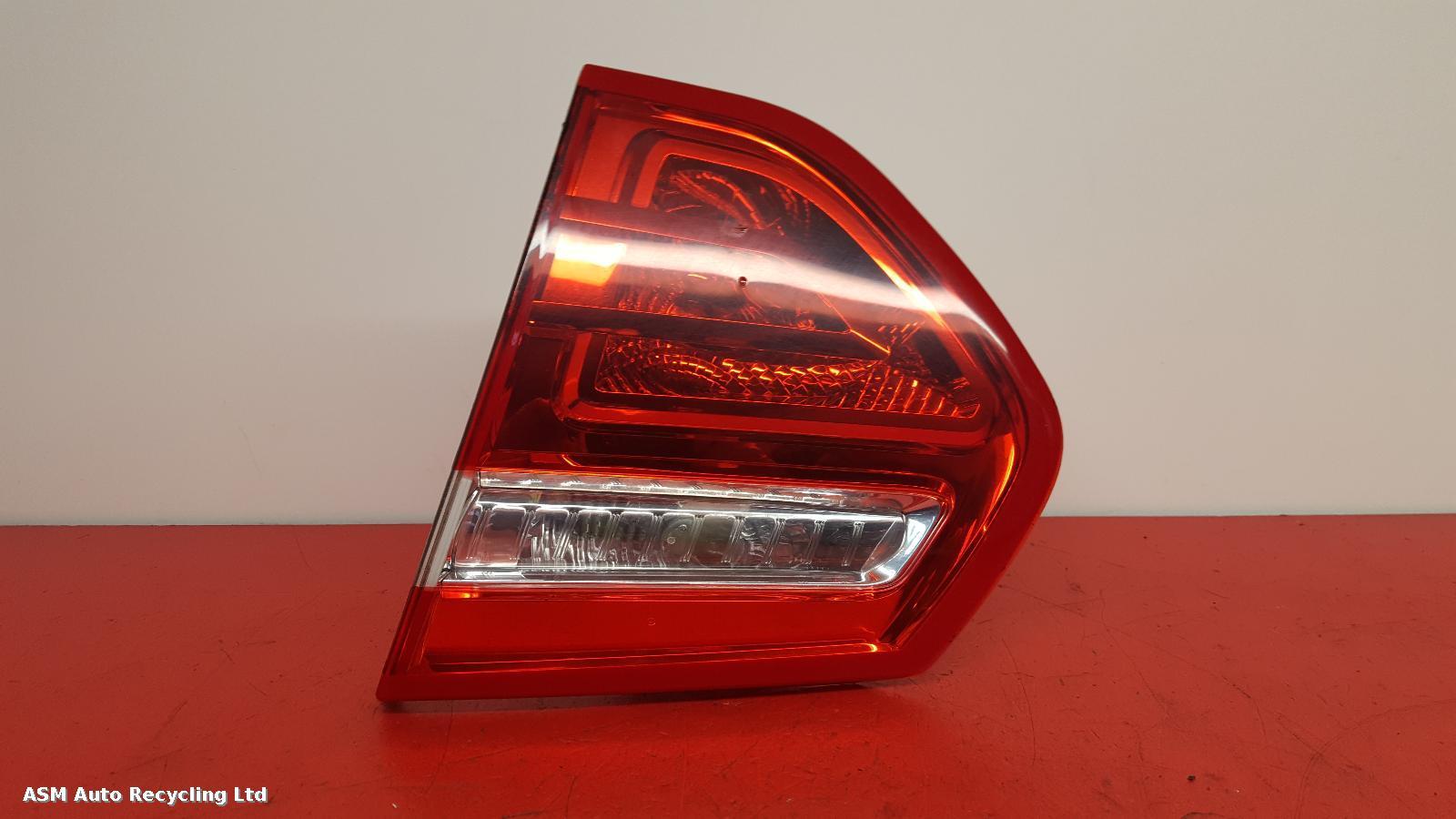 View Auto part R Taillight Citroen C4 Picasso 2009