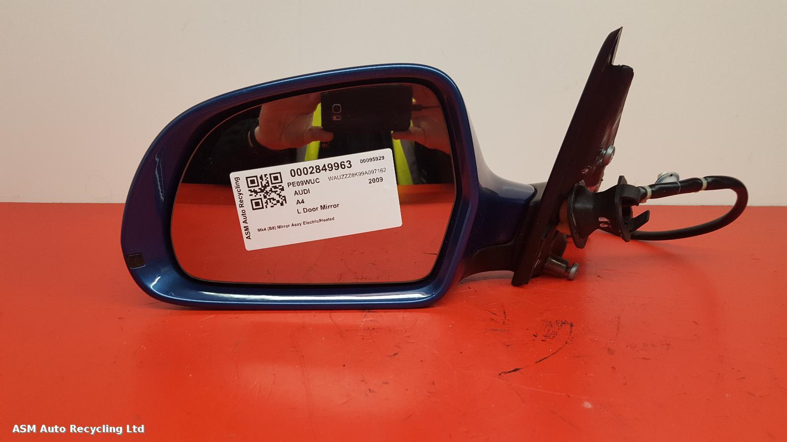 View Auto part L Door Mirror Audi A4 2009