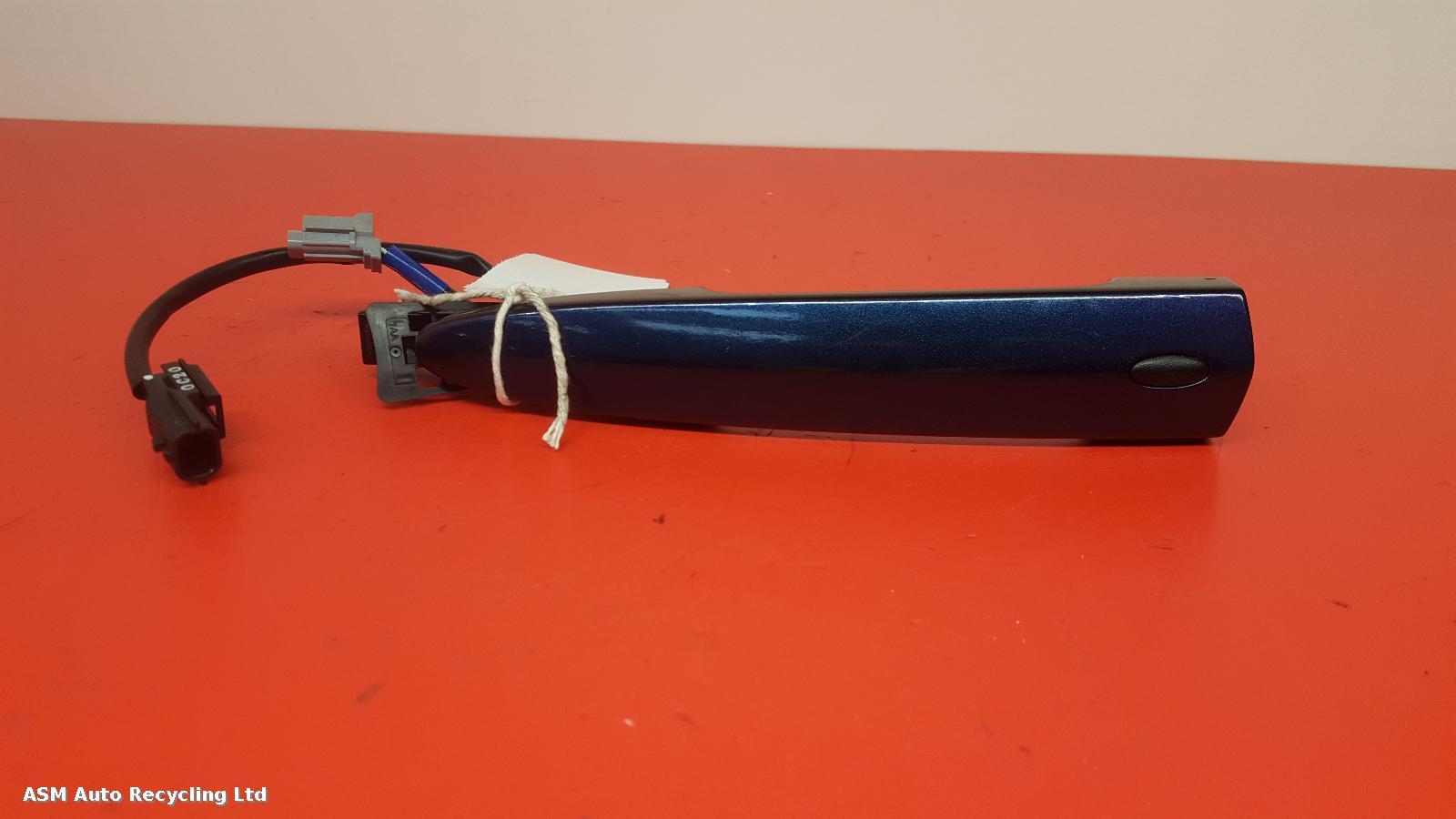 View Auto part Door Handle Nissan Leaf 2021