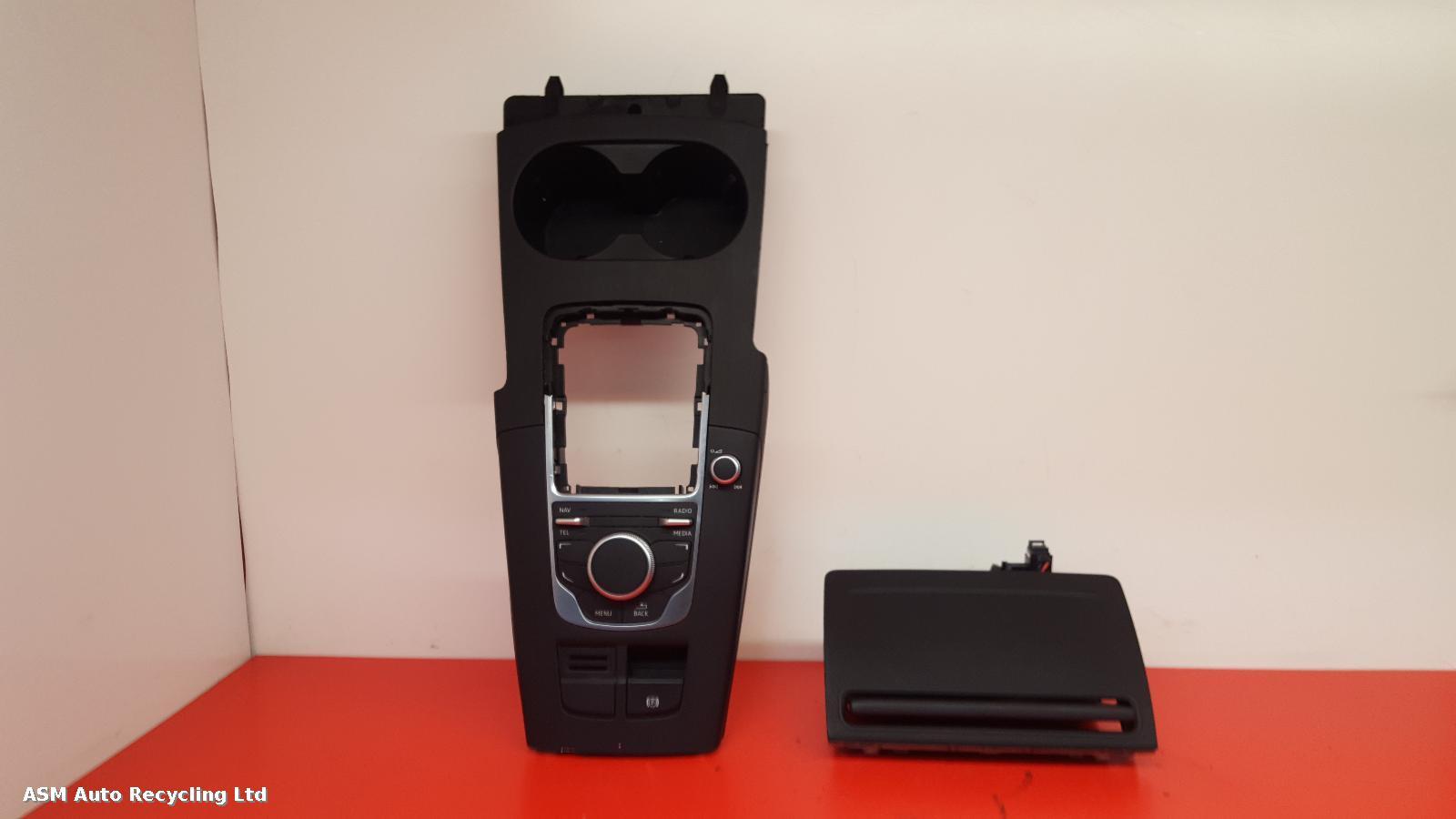 View Auto part CD Changer Audi A3 2015