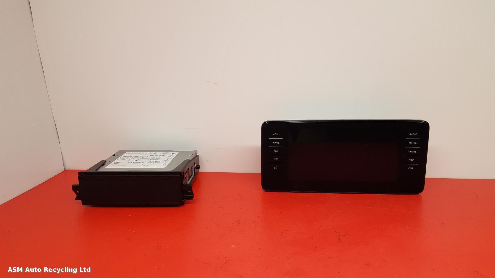 View Auto part Radio Display Skoda Scala 2020